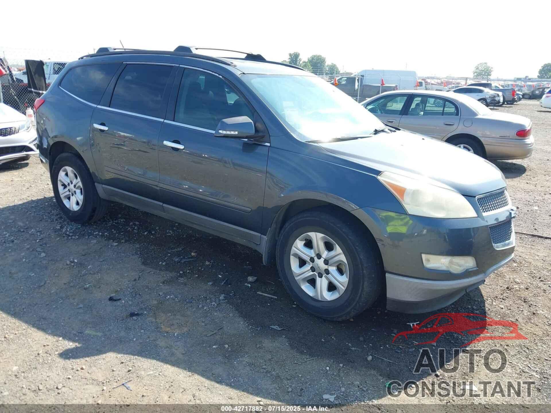 CHEVROLET TRAVERSE 2011 - 1GNKRGED9BJ126543