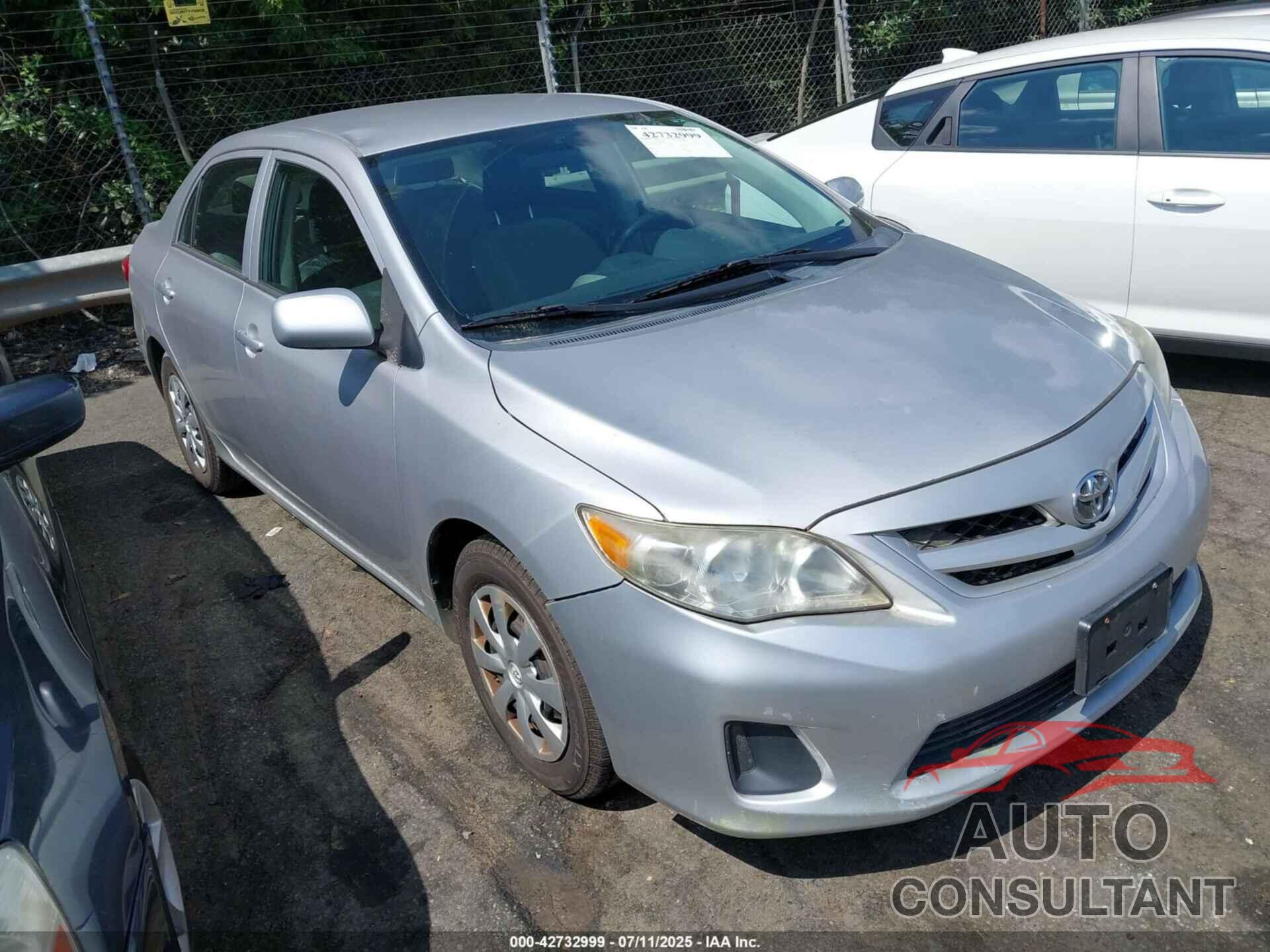 TOYOTA COROLLA 2012 - 2T1BU4EE5CC881152