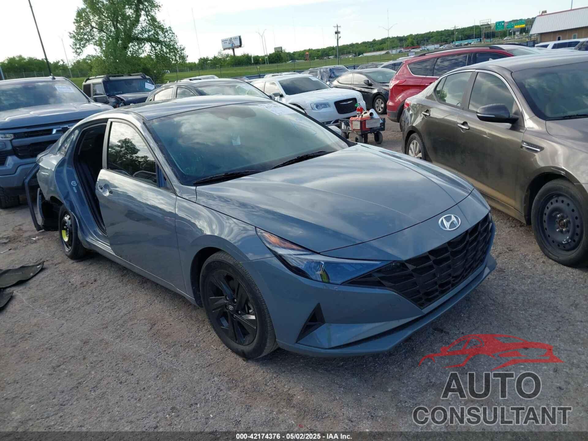 HYUNDAI ELANTRA 2022 - KMHLM4AGXNU318692