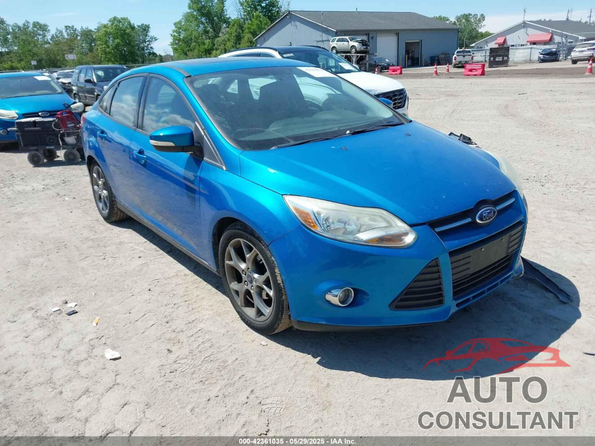 FORD FOCUS 2014 - 1FADP3F20EL240877