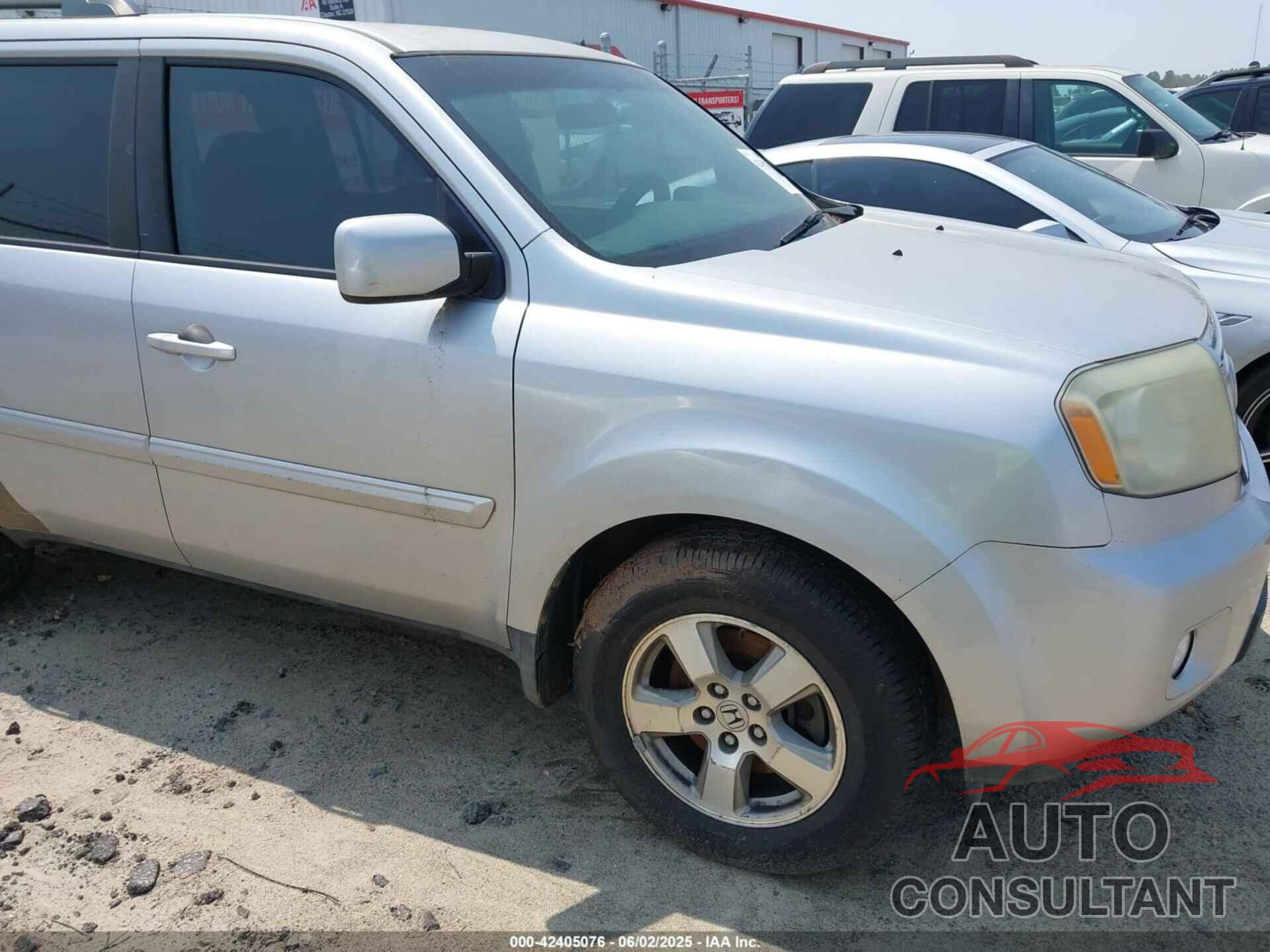 HONDA PILOT 2011 - 5FNYF4H46BB002758