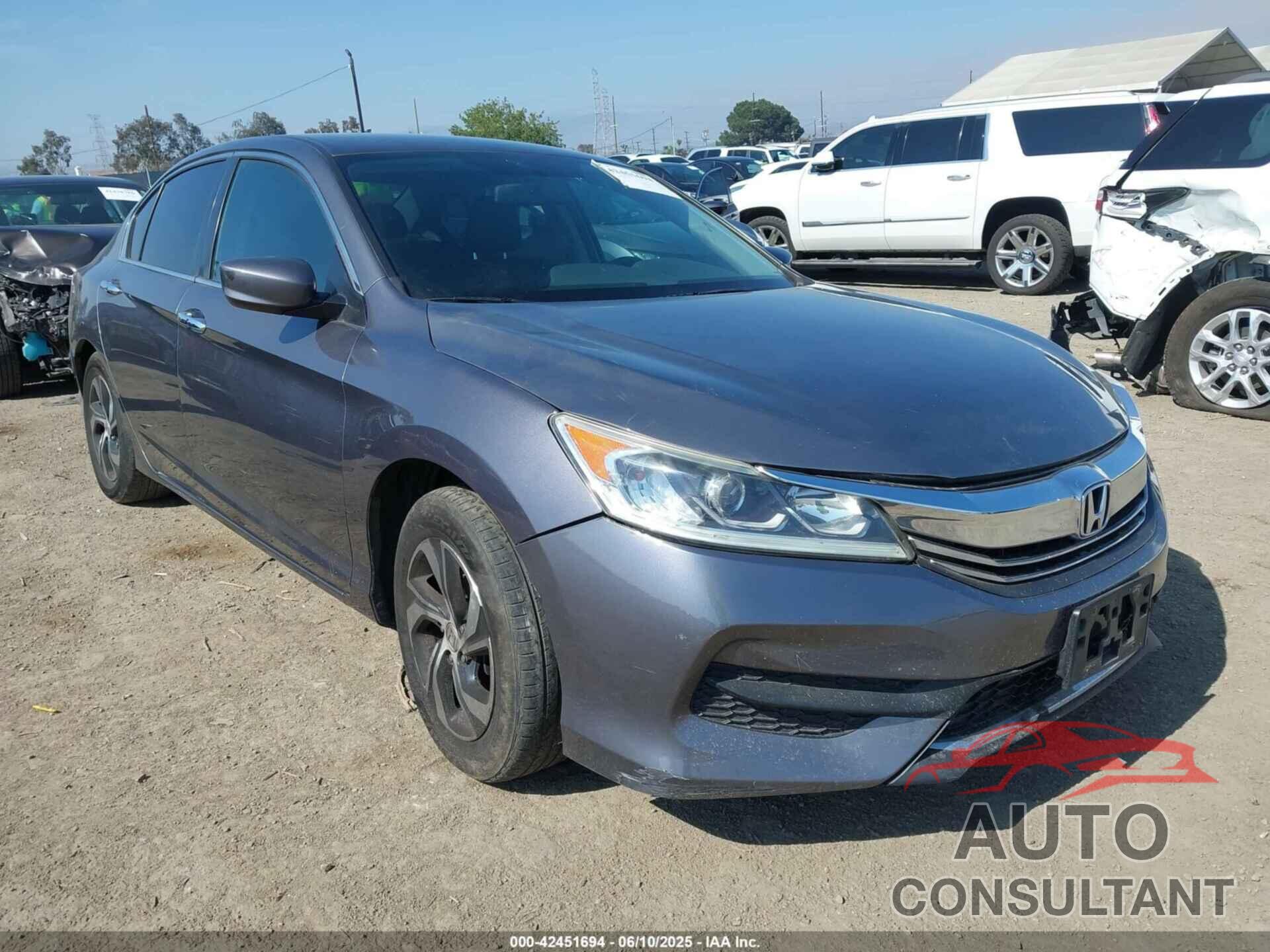 HONDA ACCORD 2017 - 1HGCR2F38HA137131