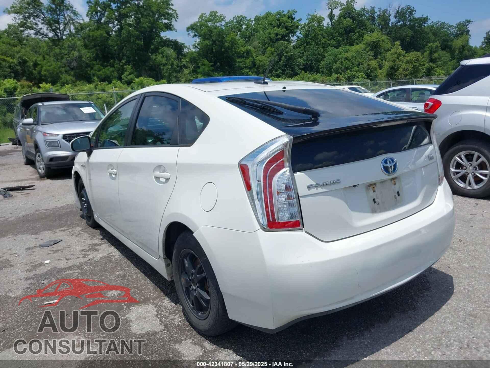 TOYOTA PRIUS 2014 - JTDKN3DU4E0386700