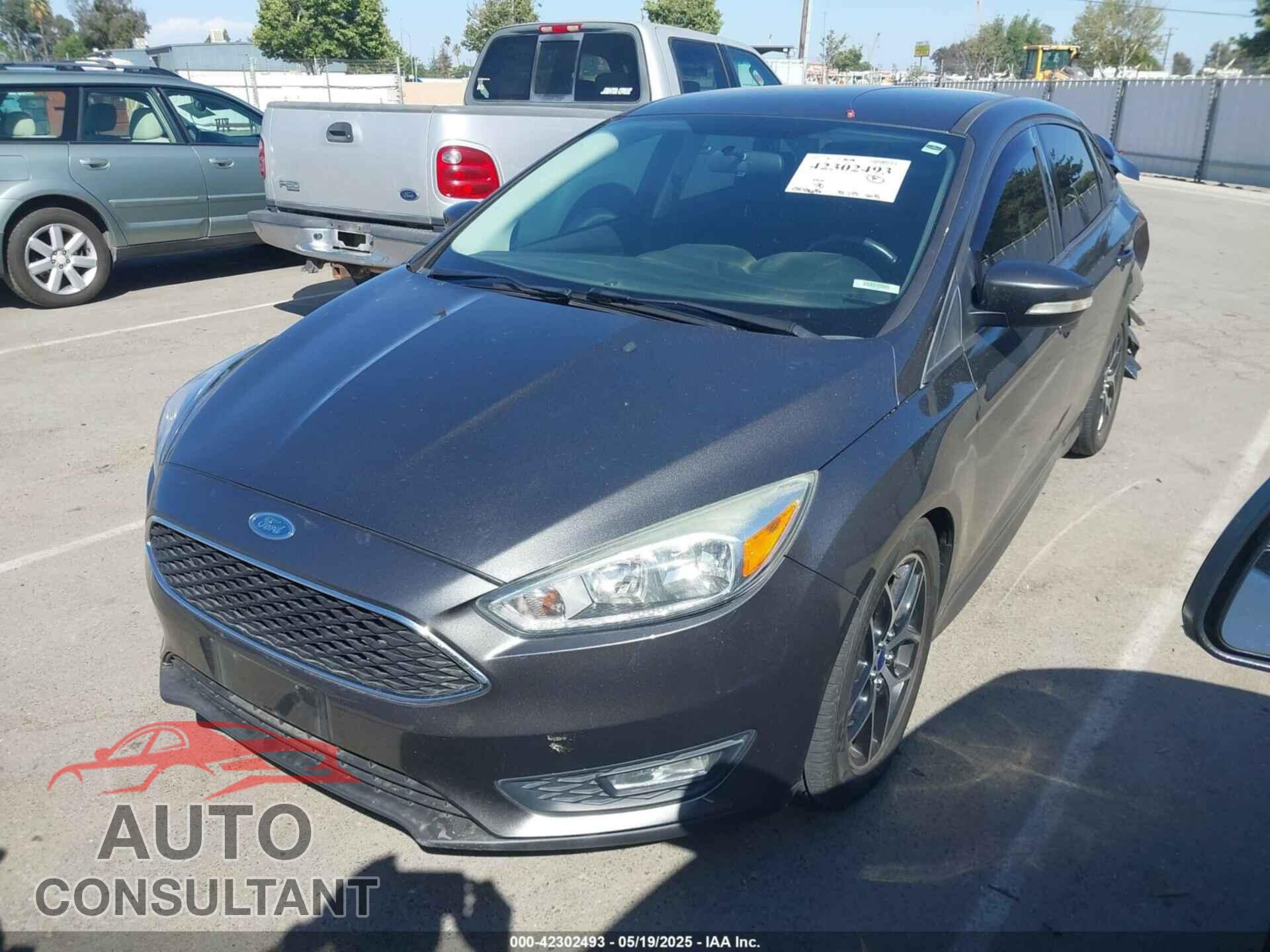 FORD FOCUS 2016 - 1FADP3F28GL282667