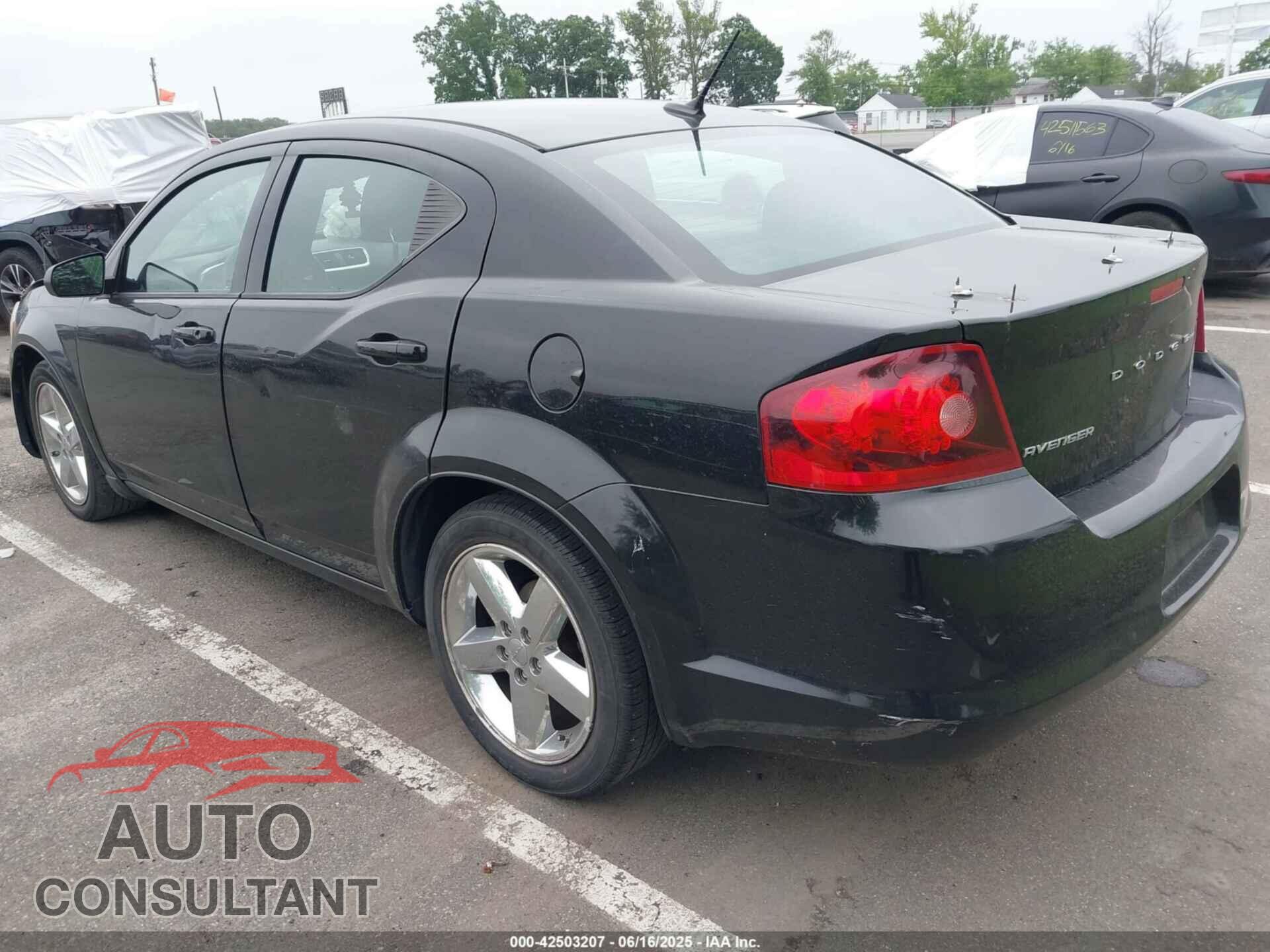 DODGE AVENGER 2013 - 1C3CDZAB1DN688075