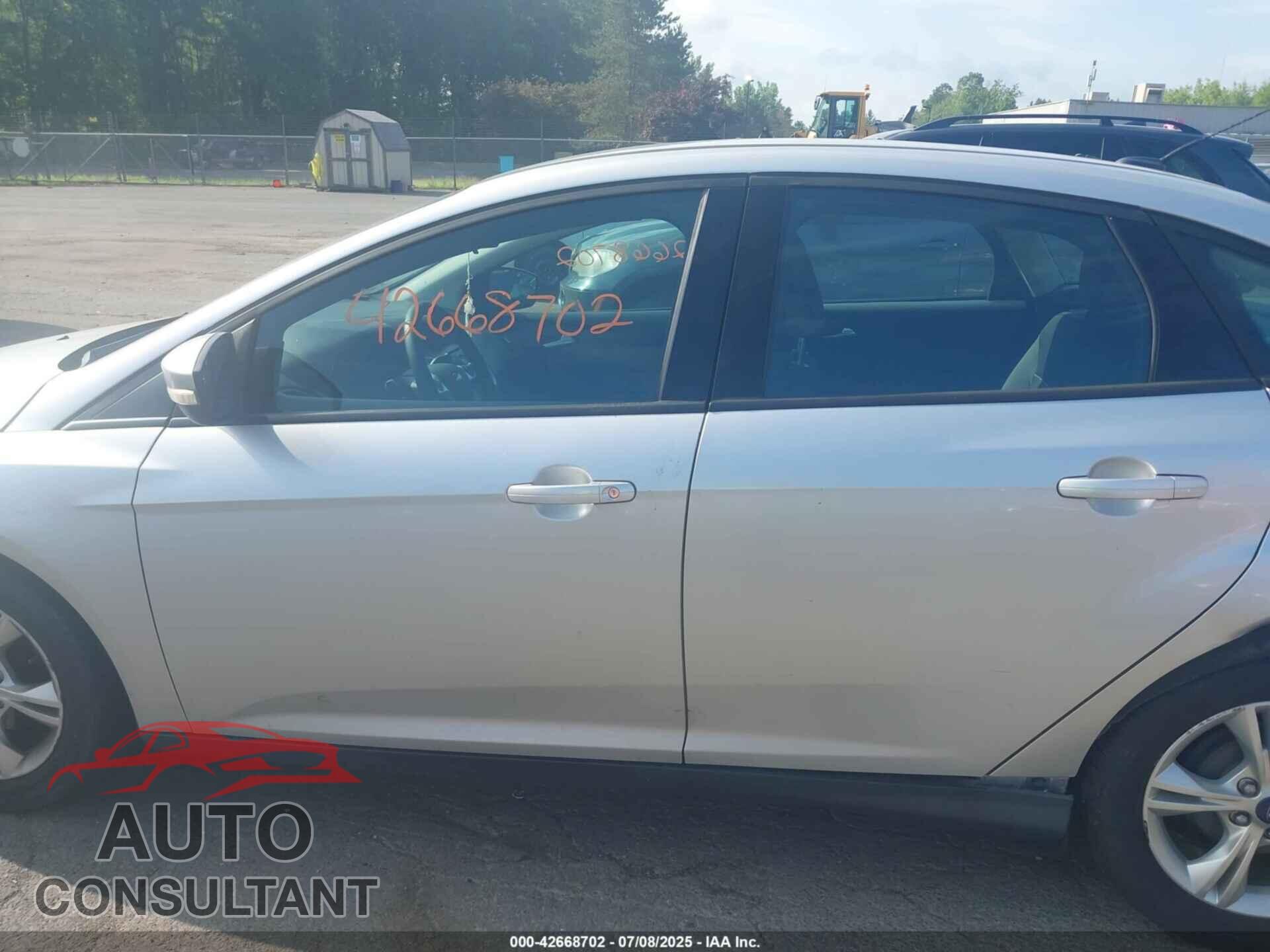 FORD FOCUS 2013 - 1FADP3F26DL249436