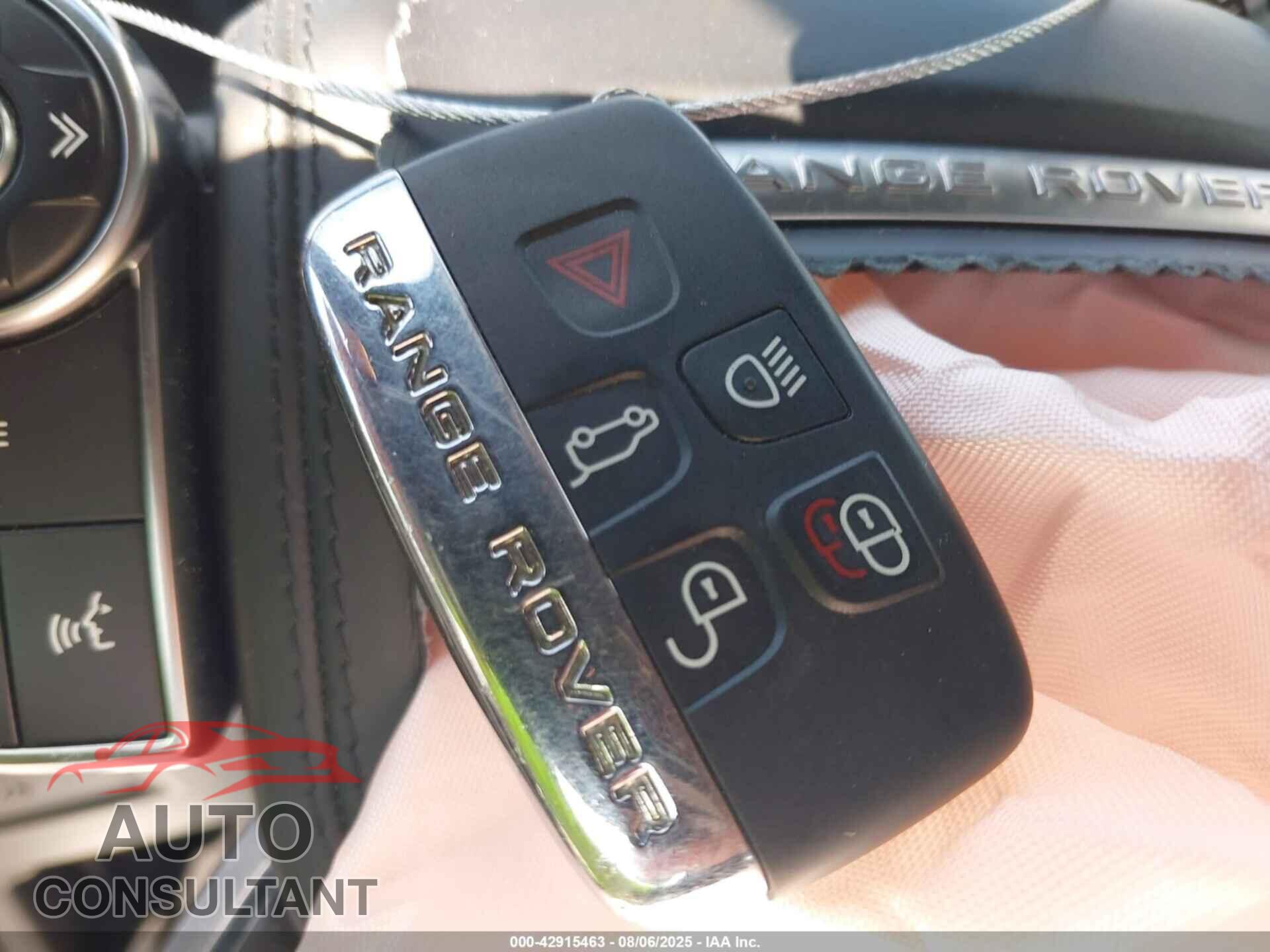 LAND ROVER RANGE ROVER 2017 - SALGS2FK8HA322915
