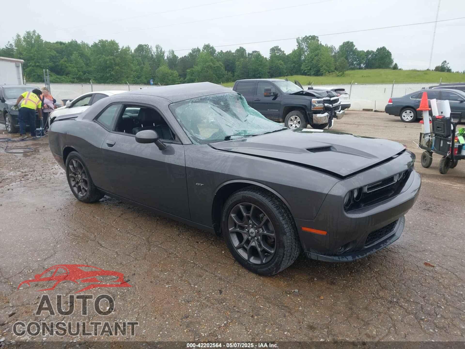 DODGE CHALLENGER 2018 - 2C3CDZGG3JH257471