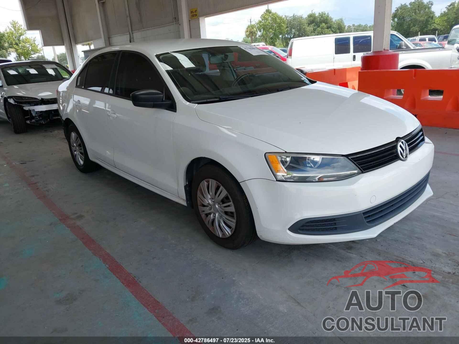 VOLKSWAGEN JETTA 2013 - 3VW2K7AJ0DM240104