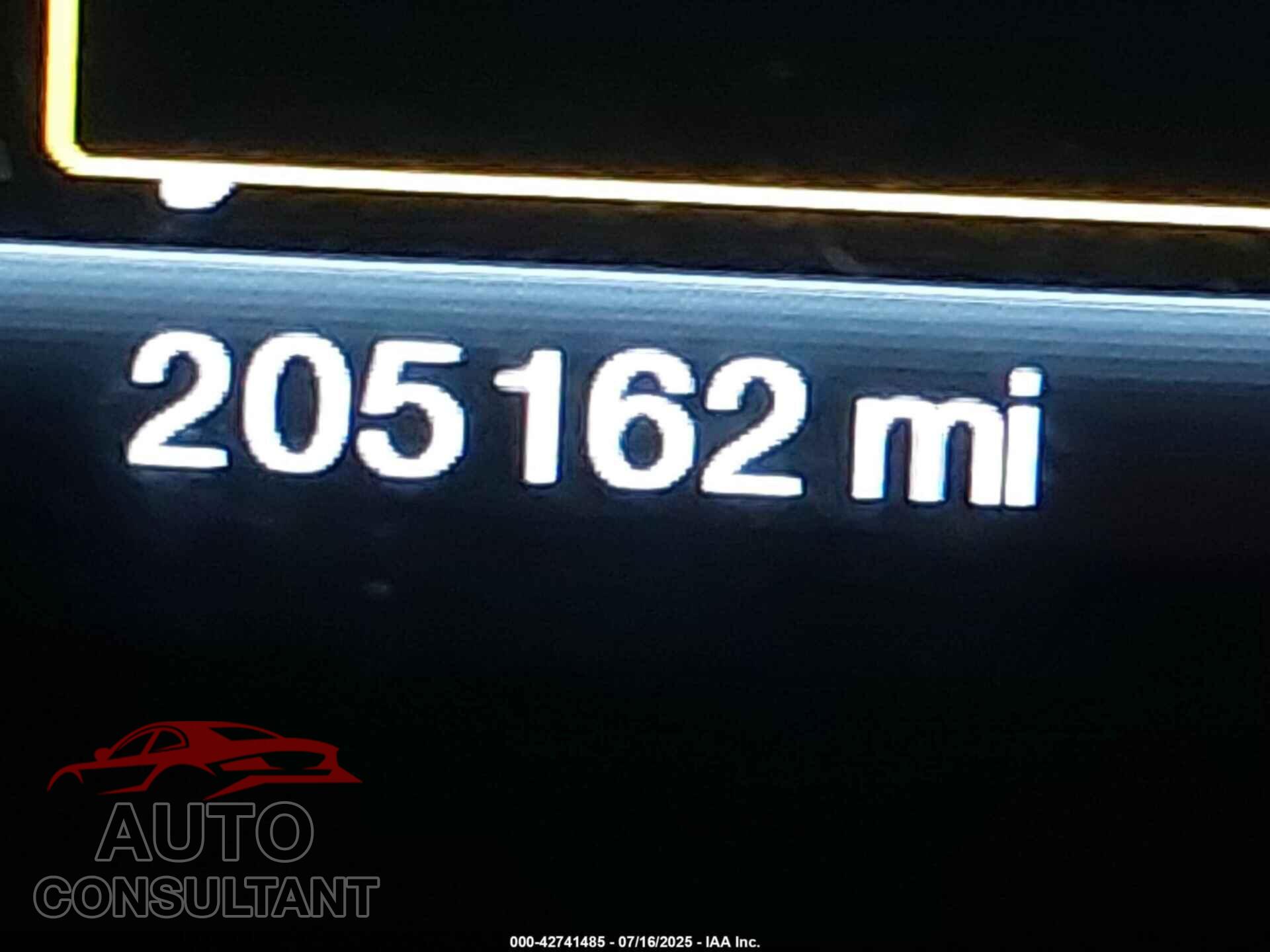 FORD EXPLORER 2011 - 1FMHK8F84BGA13316