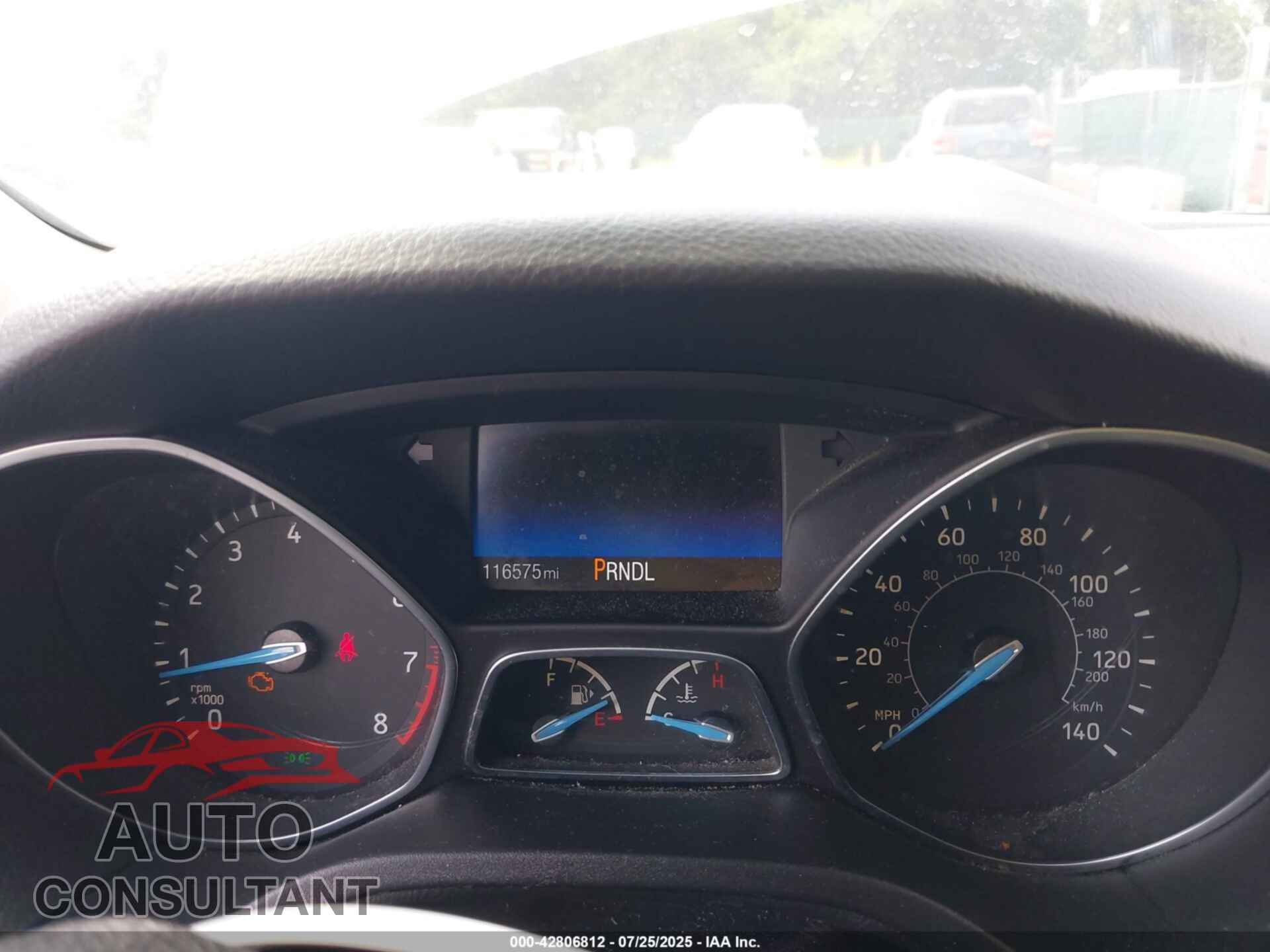 FORD FOCUS 2015 - 1FADP3F25FL381297