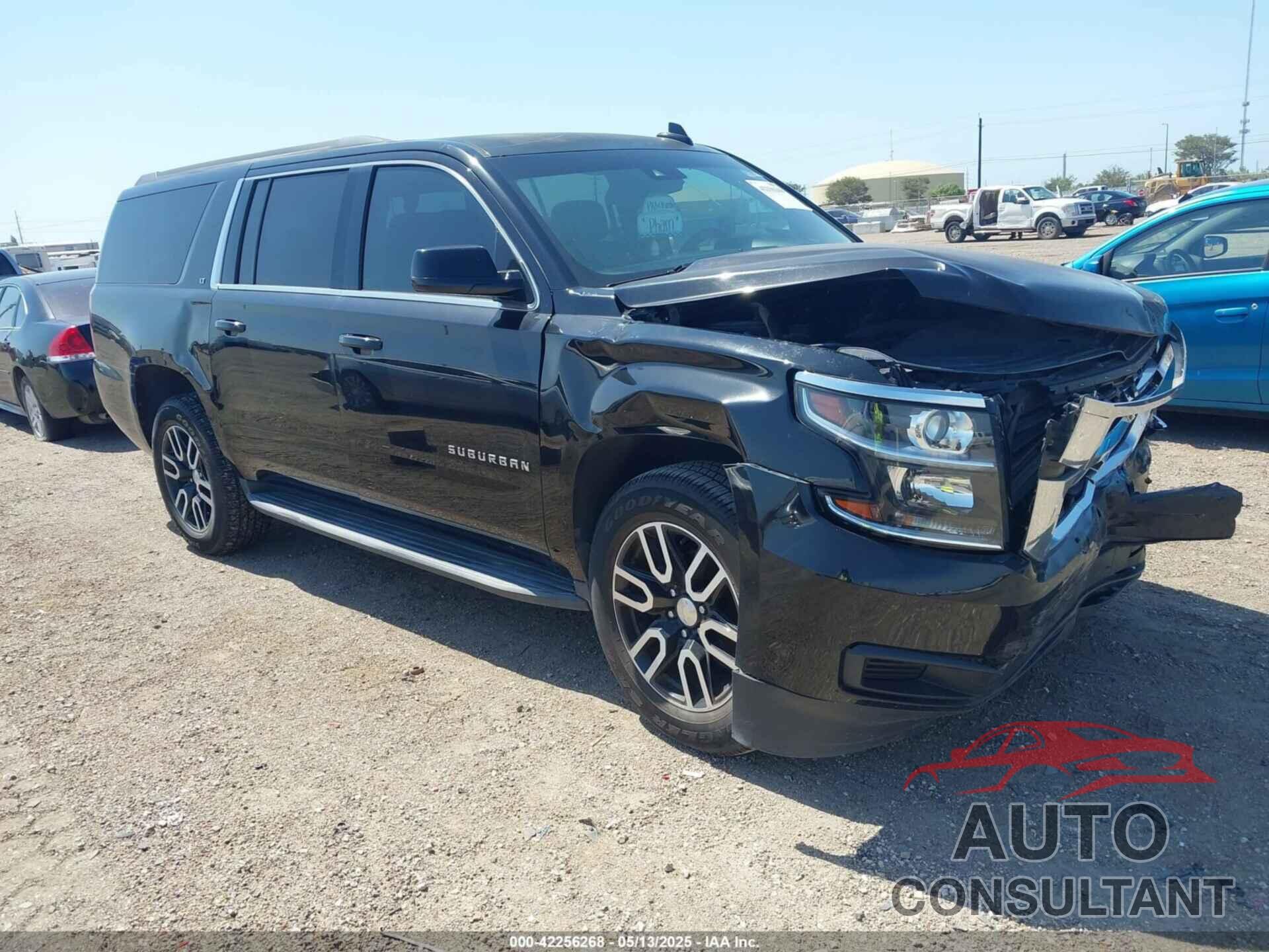 CHEVROLET SUBURBAN 2017 - 1GNSCHKC8HR115353
