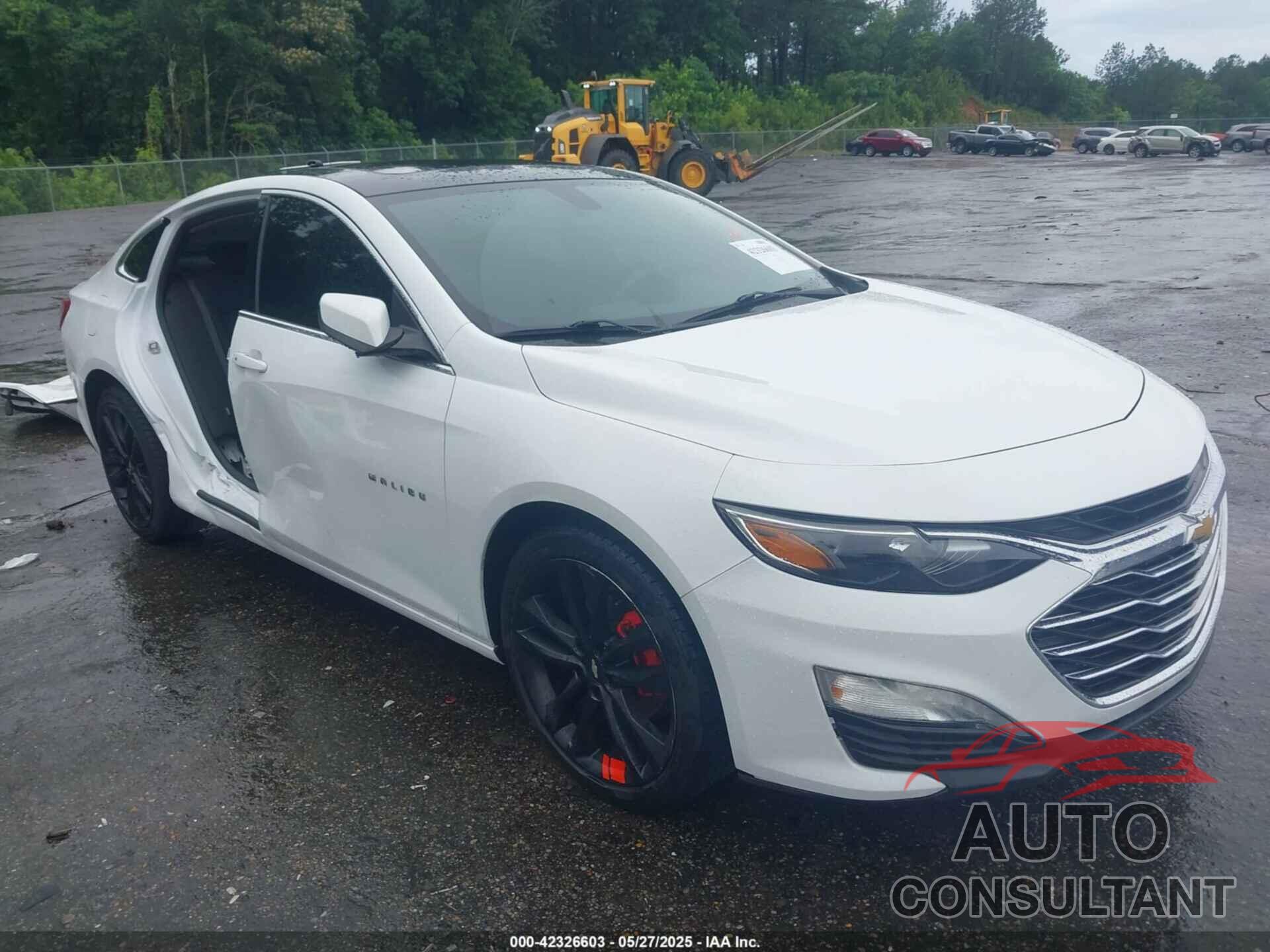 CHEVROLET MALIBU 2021 - 1G1ZD5STXMF010935