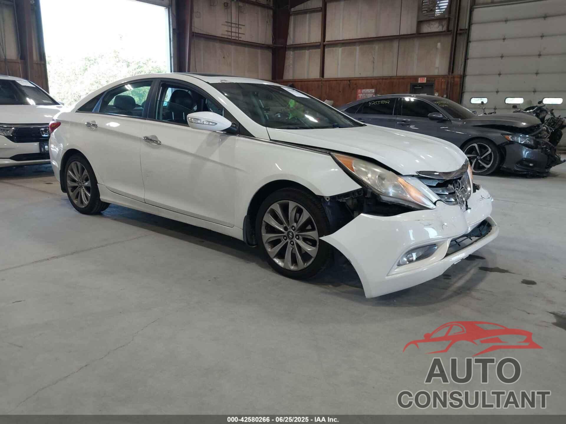 HYUNDAI SONATA 2011 - 5NPEC4AB5BH221183