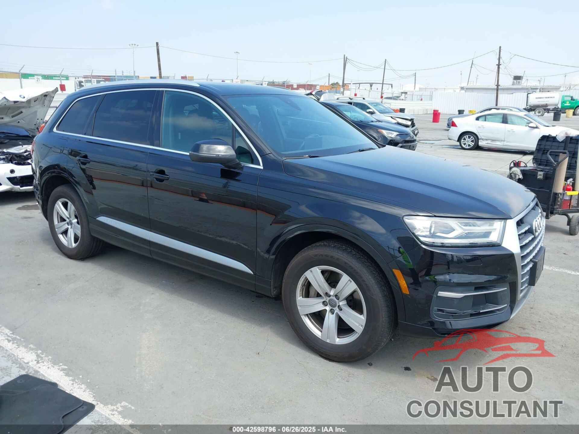 AUDI Q7 2018 - WA1AHAF72JD042682