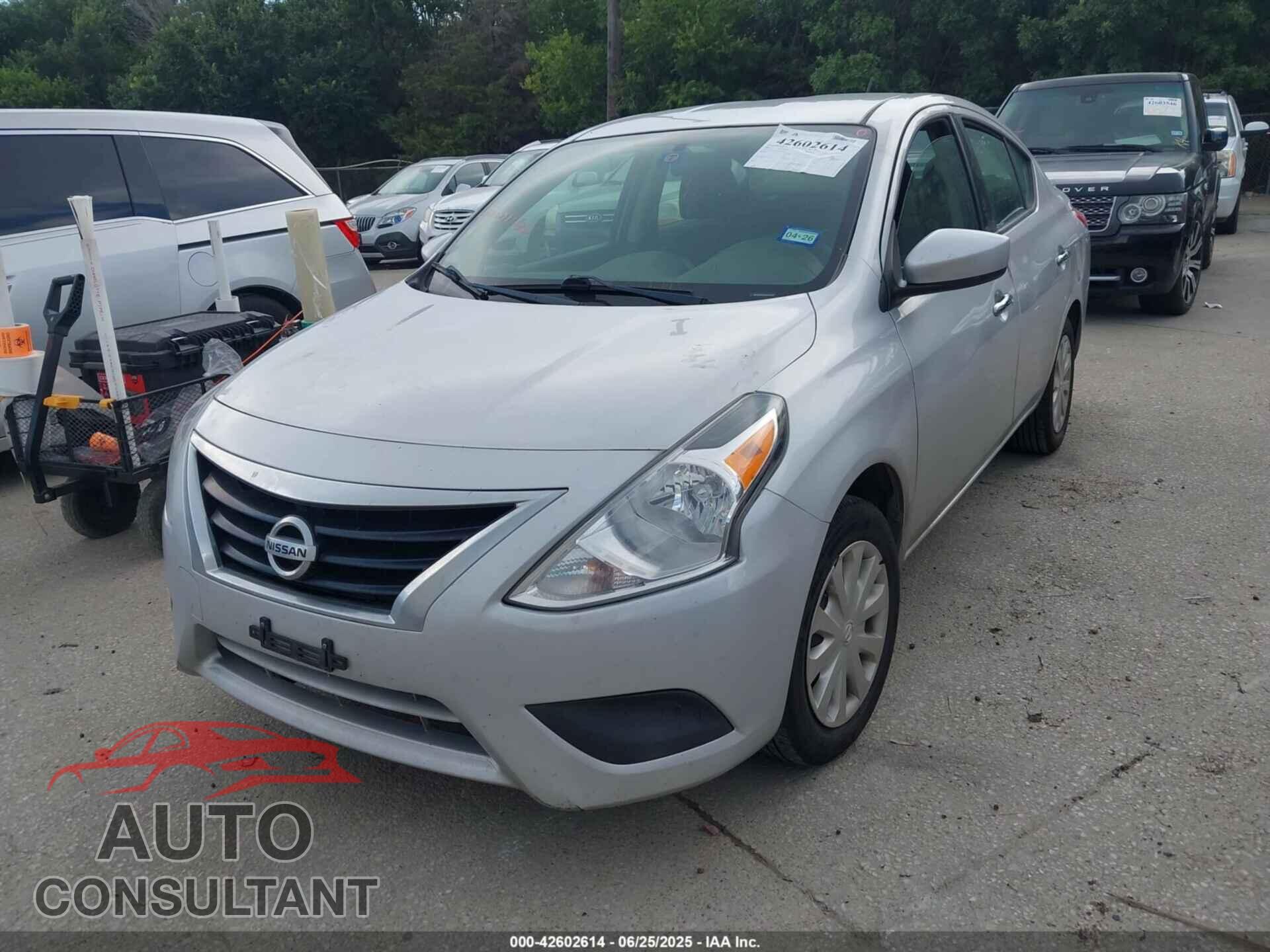NISSAN VERSA 2017 - 3N1CN7AP3HL815183