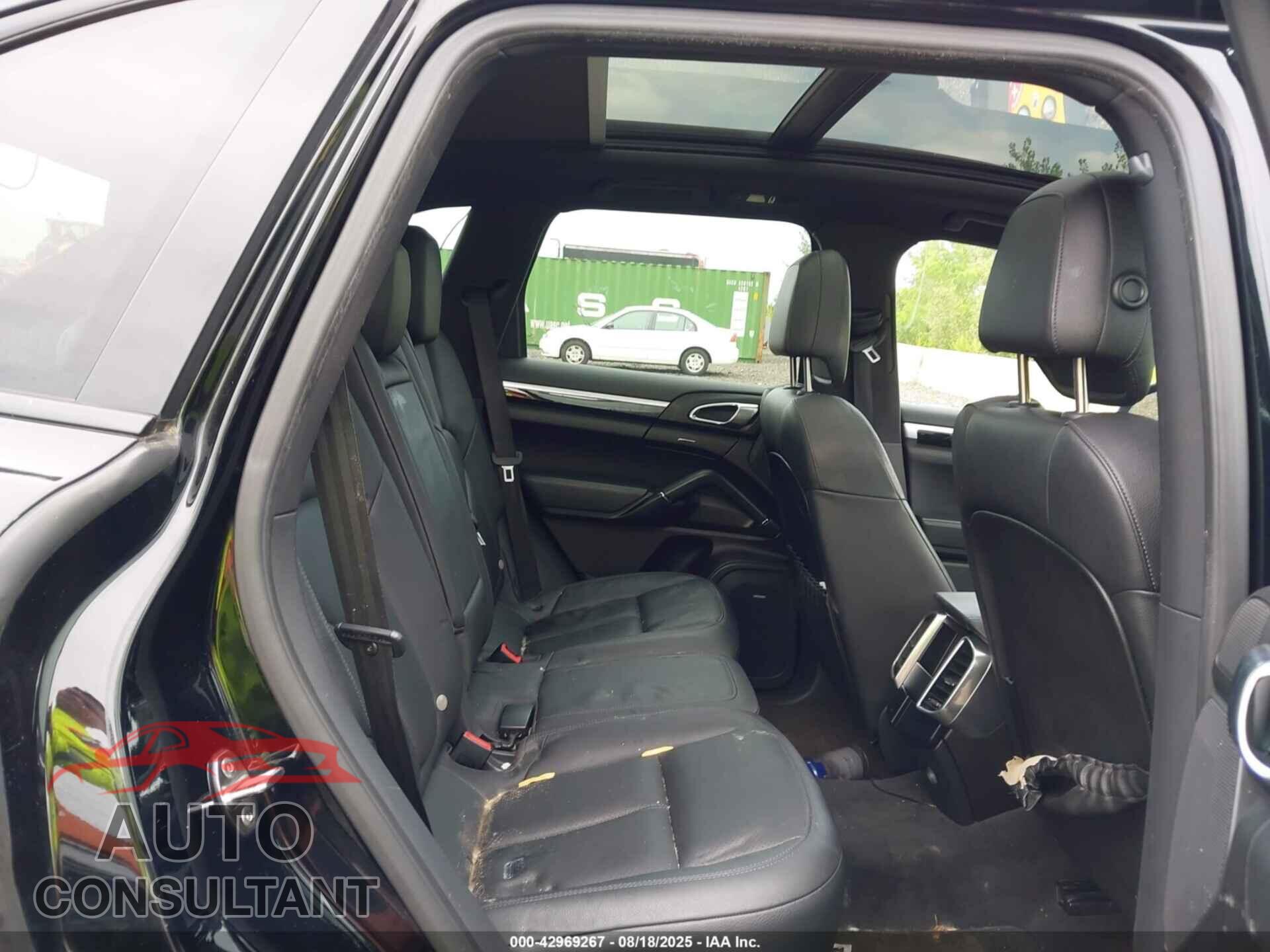PORSCHE CAYENNE 2013 - WP1AA2A24DLA08375