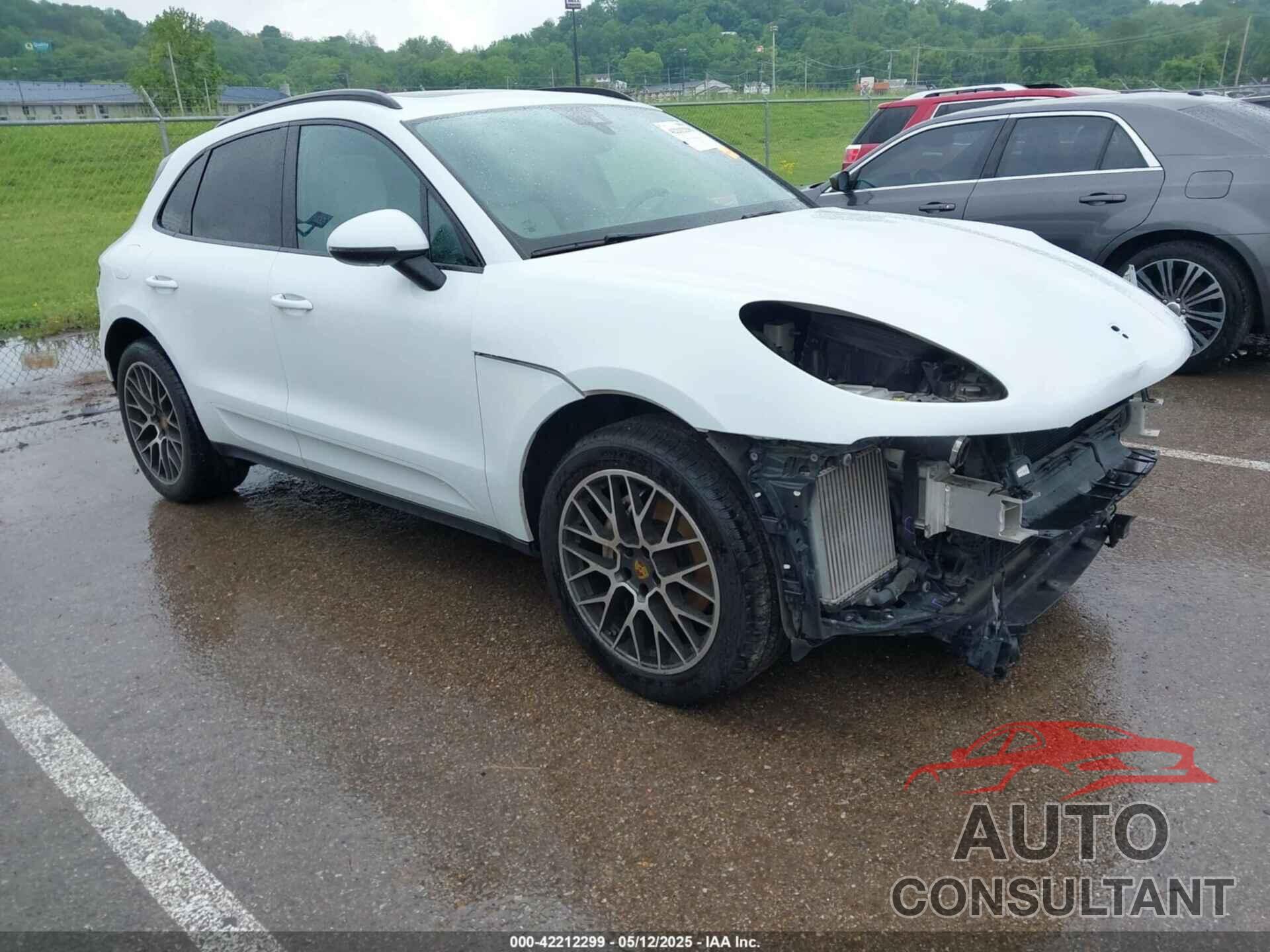 PORSCHE MACAN 2017 - WP1AB2A50HLB19003