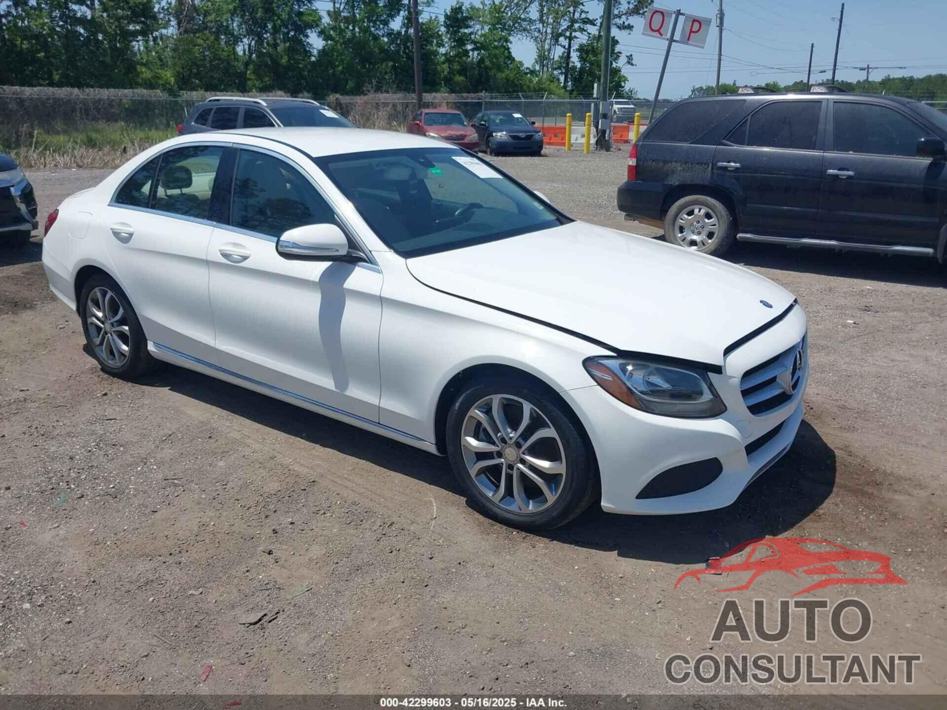 MERCEDES-BENZ C 300 2015 - 55SWF4JB1FU075766