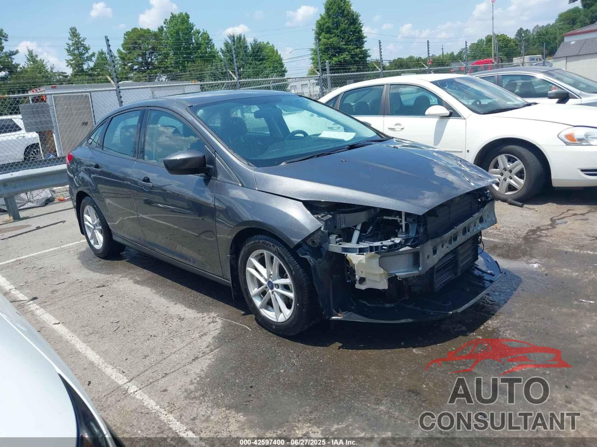 FORD FOCUS 2018 - 1FADP3F26JL208672