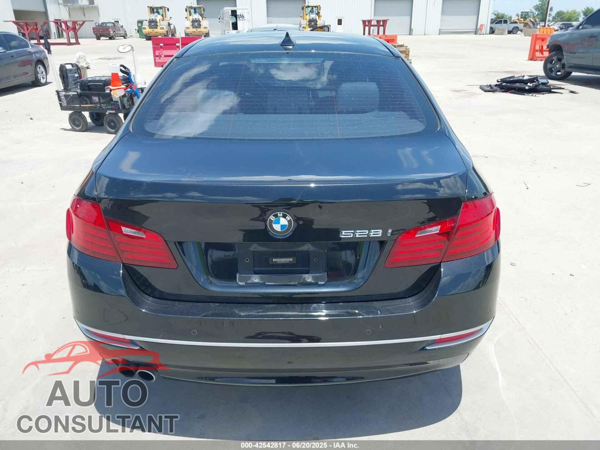 BMW 528I 2014 - WBA5A5C59ED512246