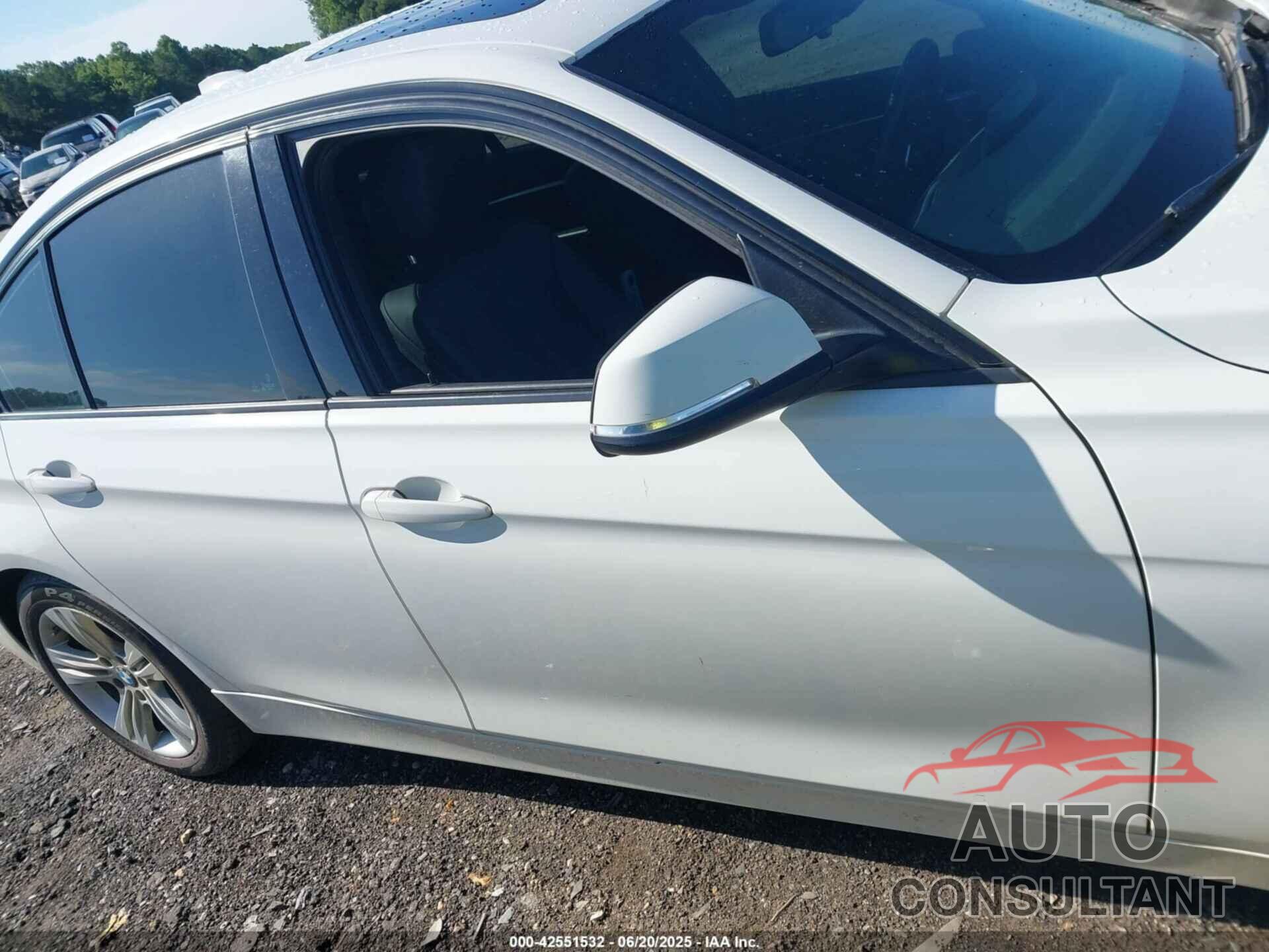 BMW 328I 2016 - WBA8E3G50GNT77882
