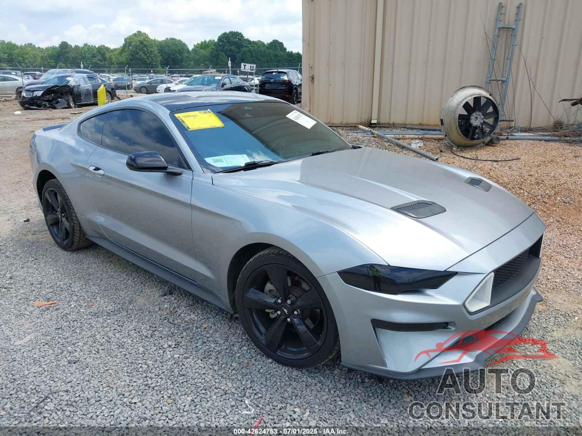 FORD MUSTANG 2021 - 1FA6P8TH6M5101788
