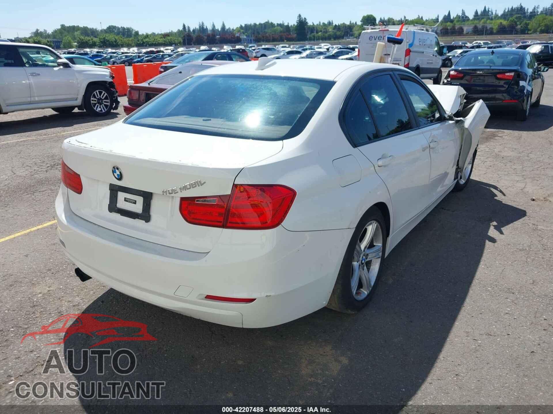 BMW 328I 2014 - WBA3C1C56EK110898