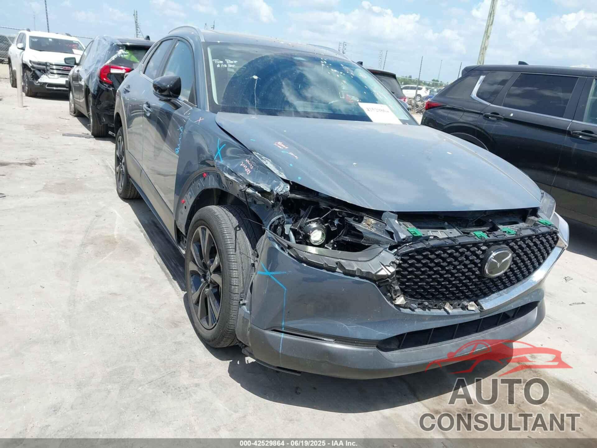 MAZDA CX-30 2024 - 3MVDMBCM4RM651155