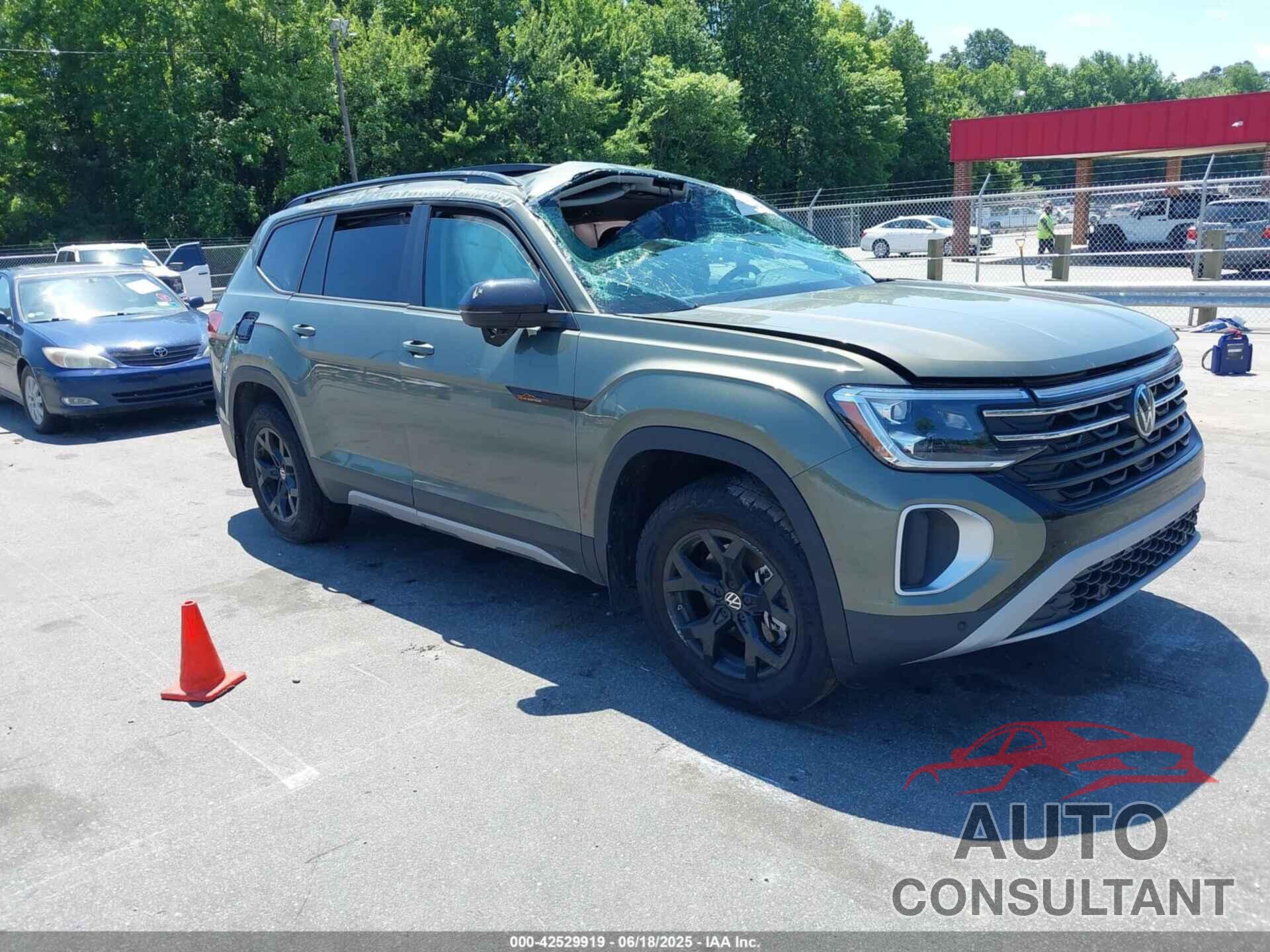 VOLKSWAGEN ATLAS 2025 - 1V2CR2CA6SC512400