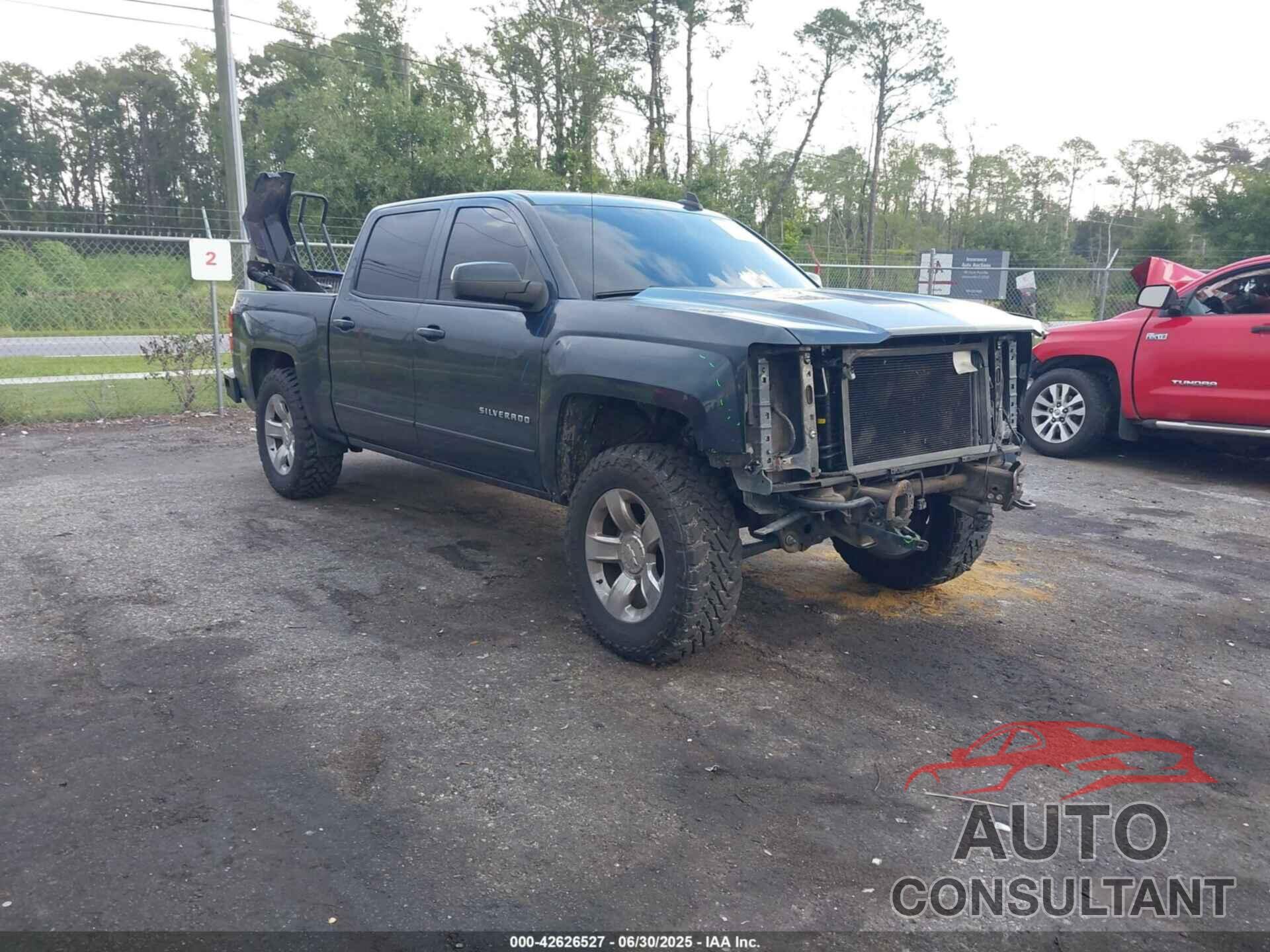 CHEVROLET SILVERADO 1500 2018 - 3GCUKRECXJG530945