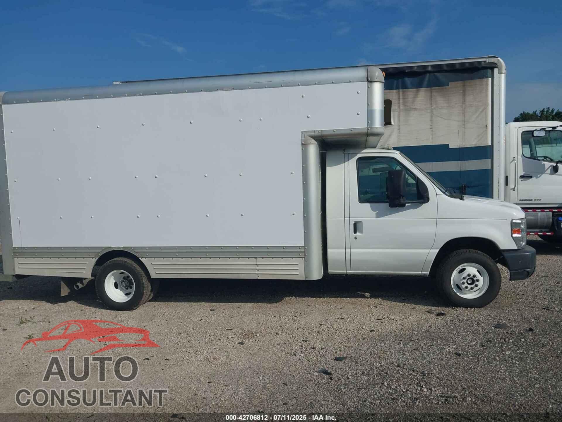 FORD E-450 CUTAWAY 2009 - 1FDXE45S49DA08041