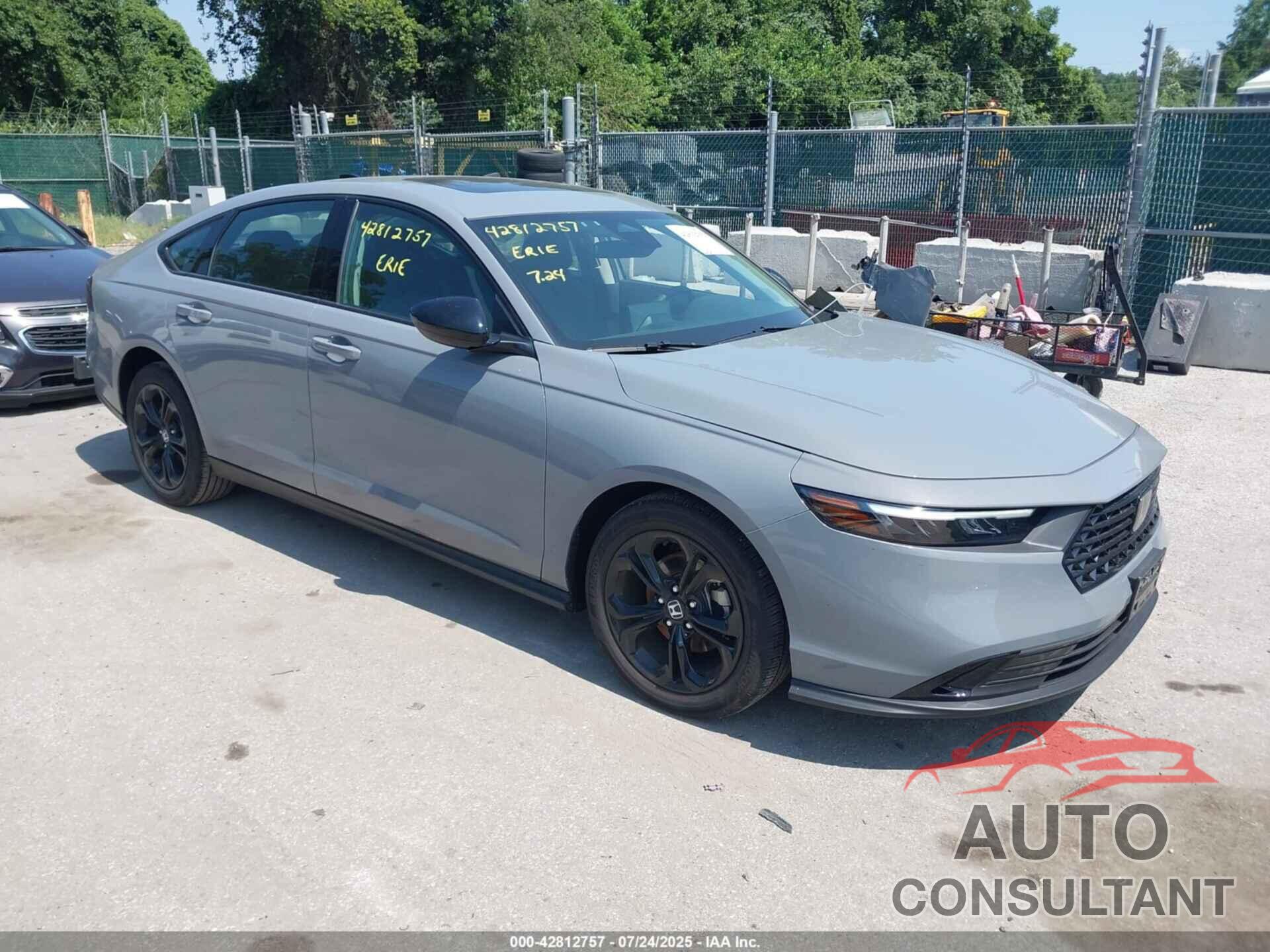 HONDA ACCORD 2025 - 1HGCY1F44SA013337