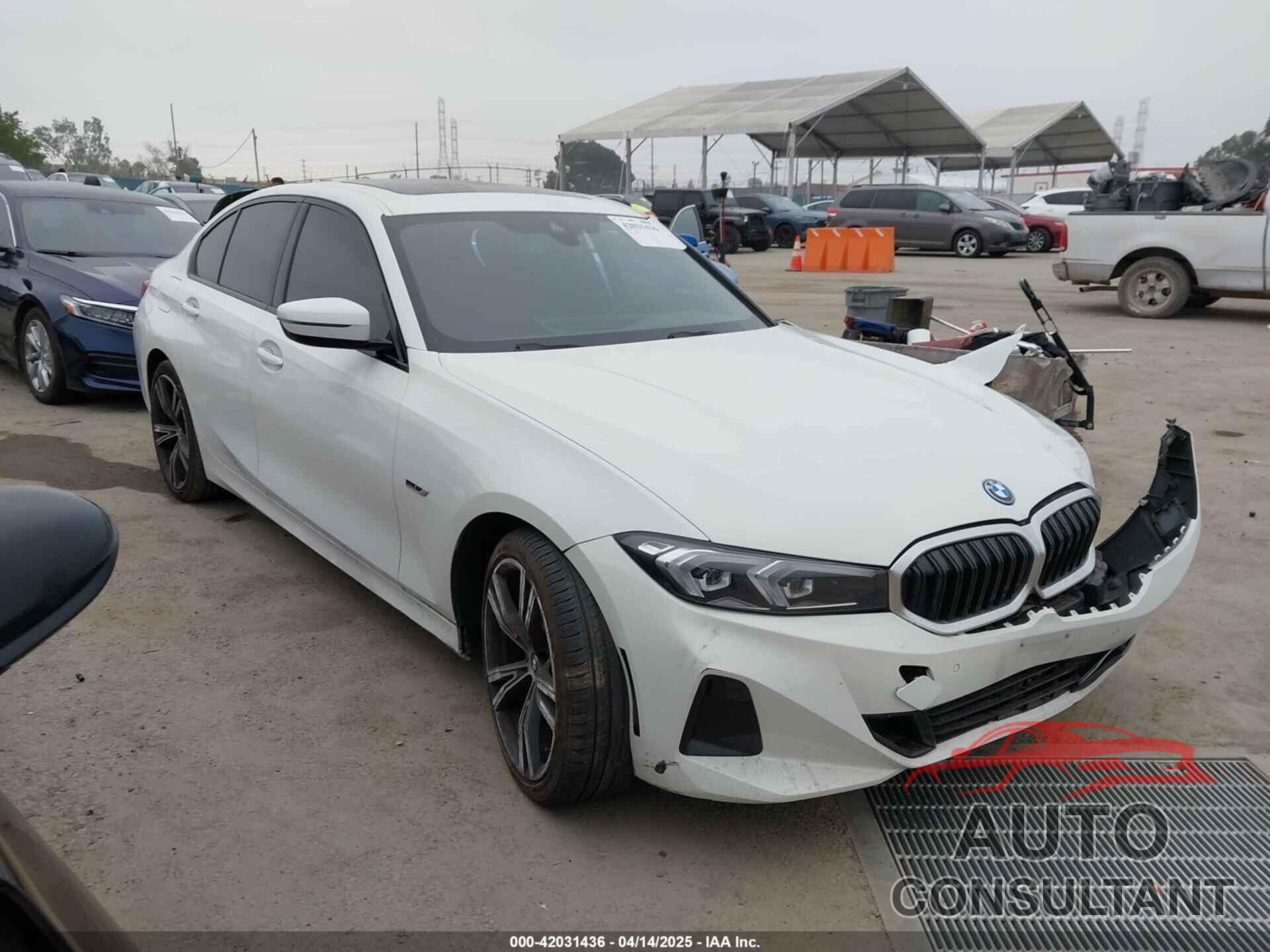 BMW 3 SERIES 2023 - 3MW39FF09P8D13090