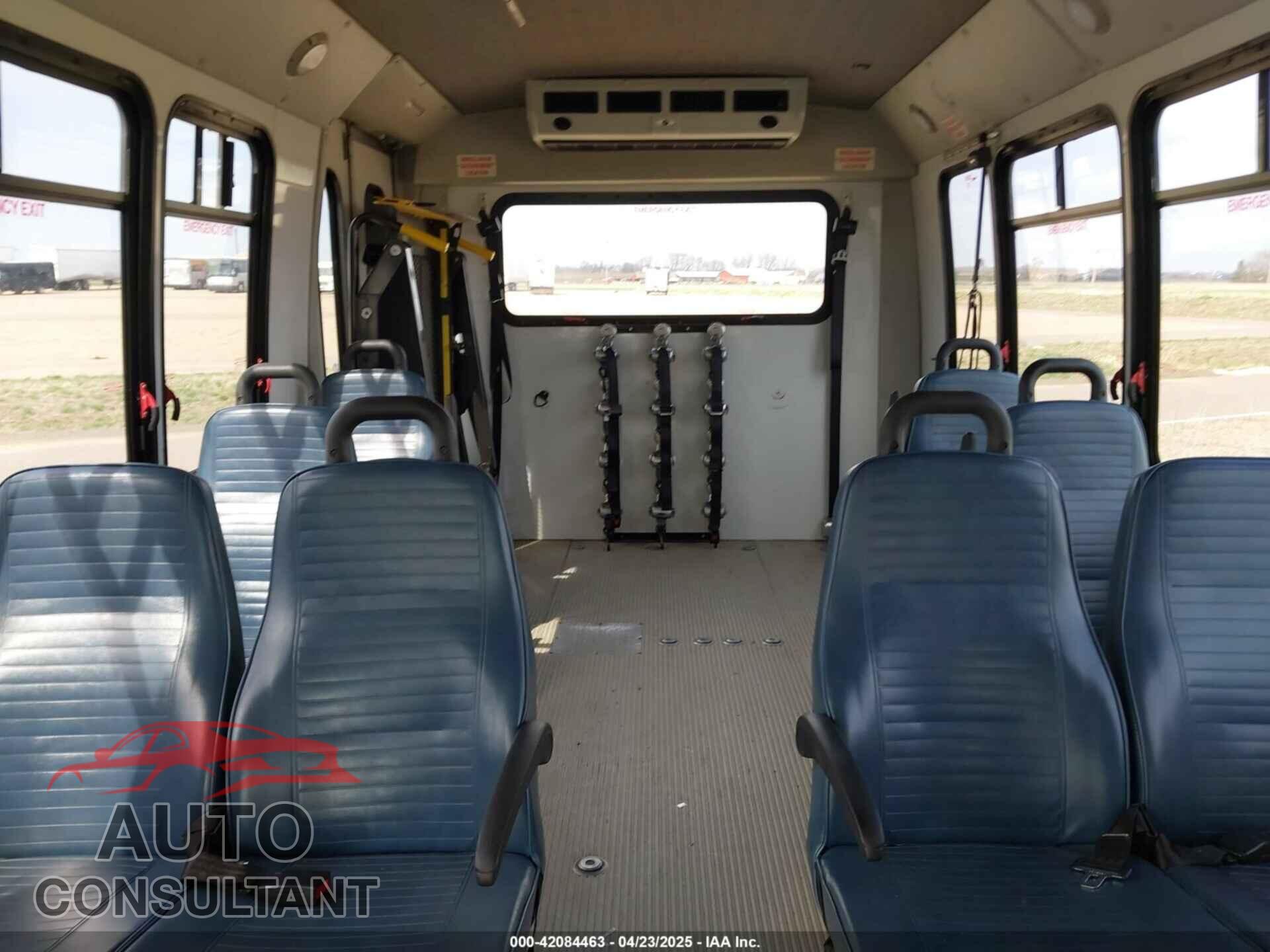 FORD E-450 CUTAWAY 2019 - 1FDFE4FS3KDC30991