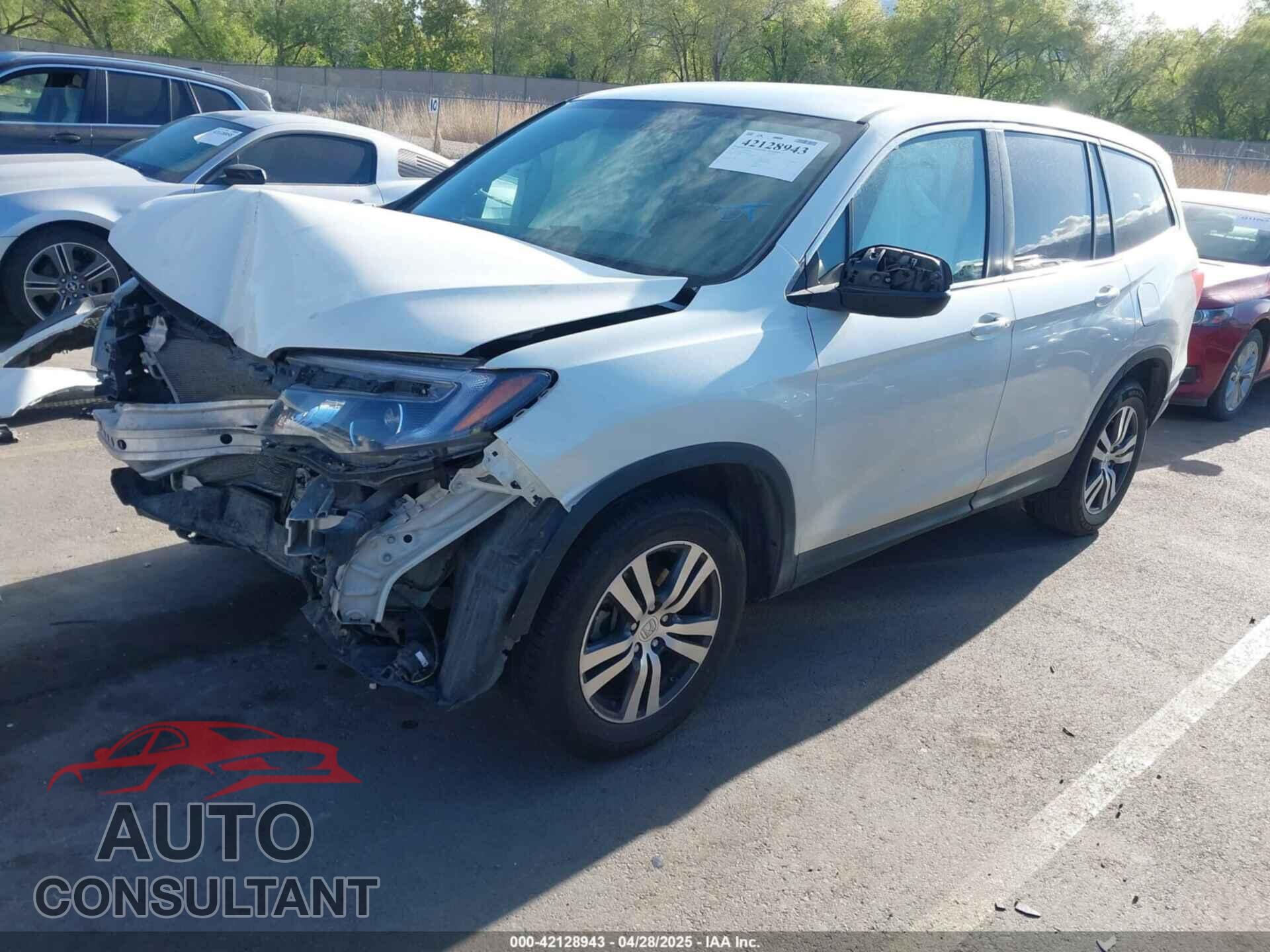 HONDA PILOT 2017 - 5FNYF6H36HB013061