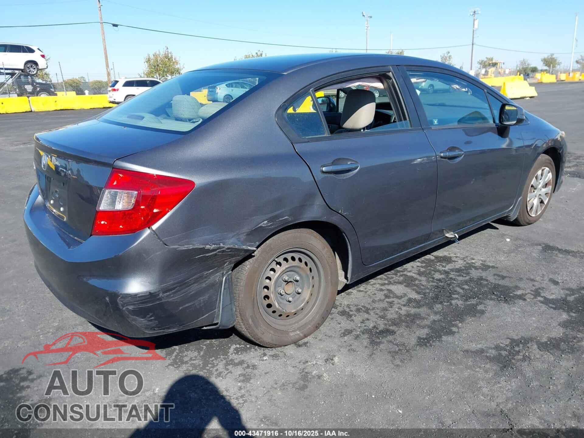 HONDA CIVIC 2012 - 2HGFB2F52CH330680
