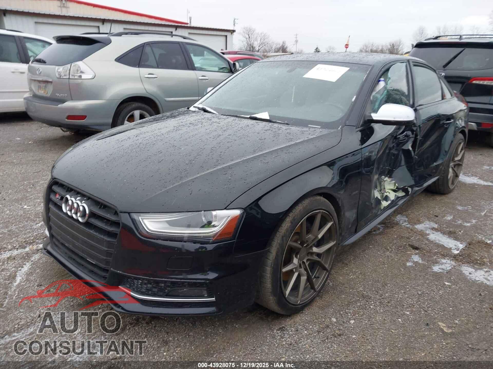 AUDI S4 2014 - WAUDGAFL1EA007347