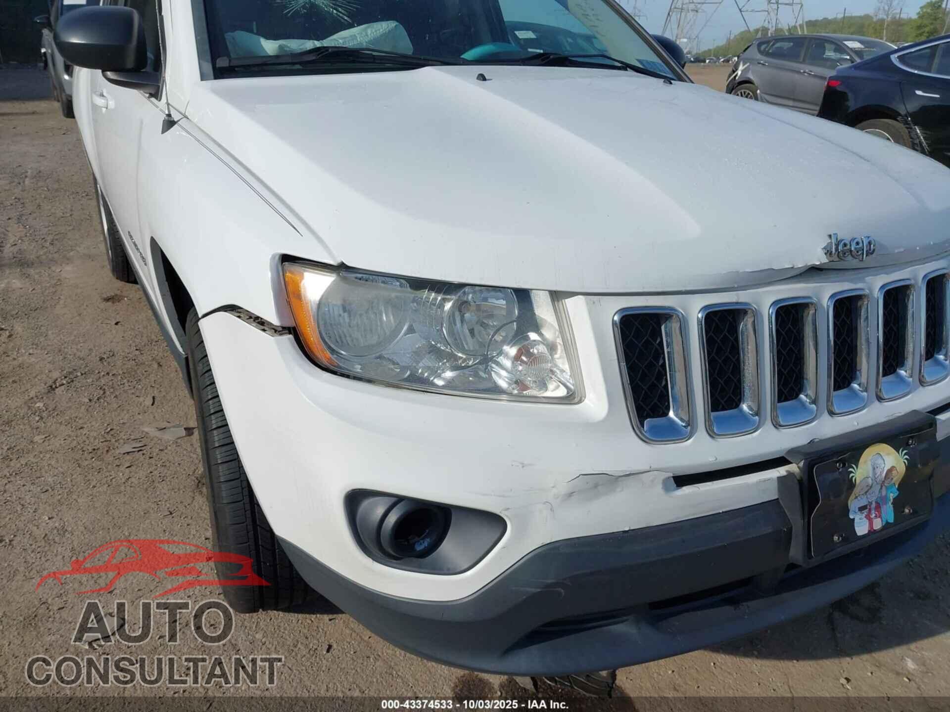 JEEP COMPASS 2011 - 1J4NT1FA2BD267228