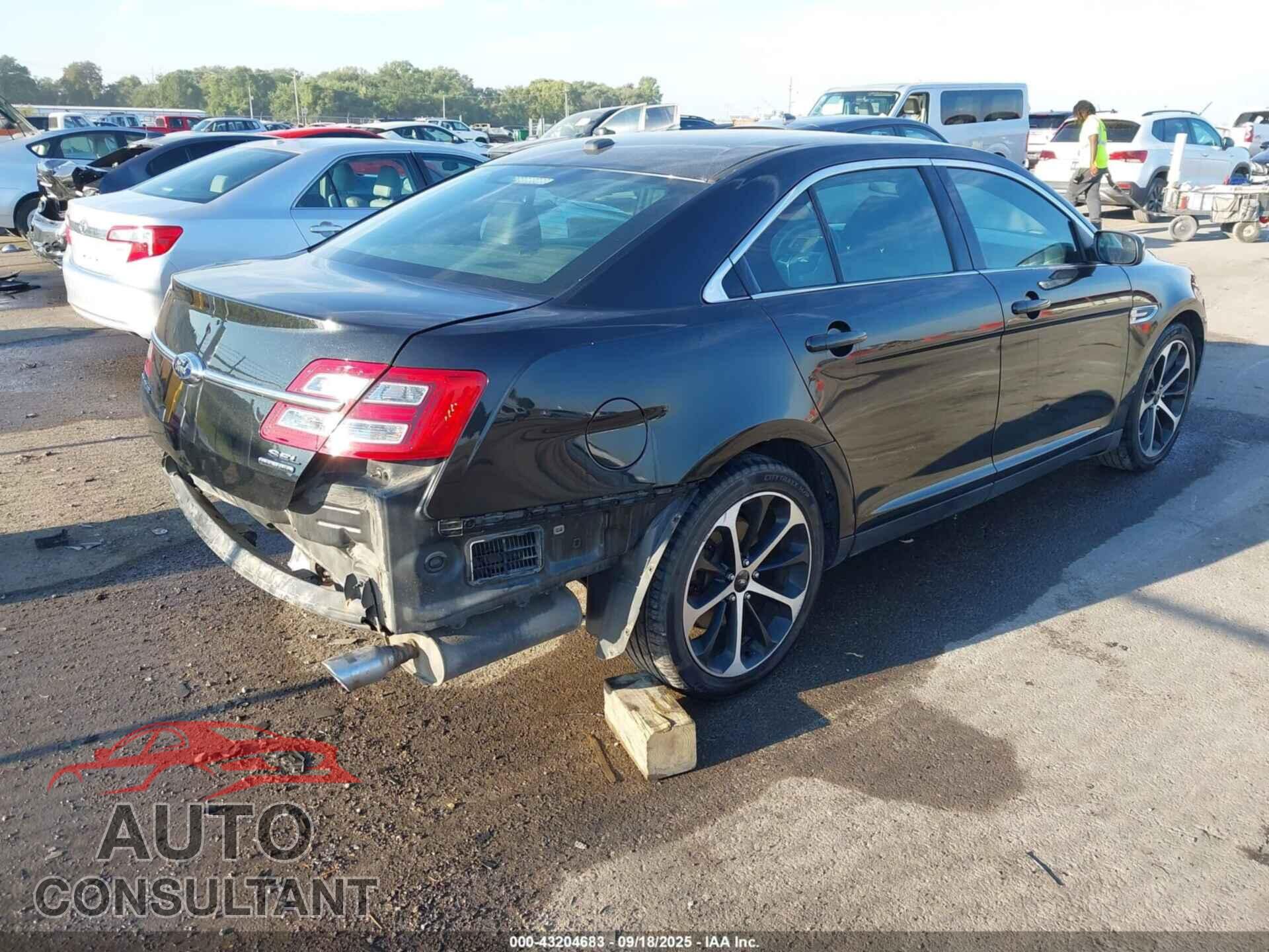 FORD TAURUS 2014 - 1FAHP2E80EG186961