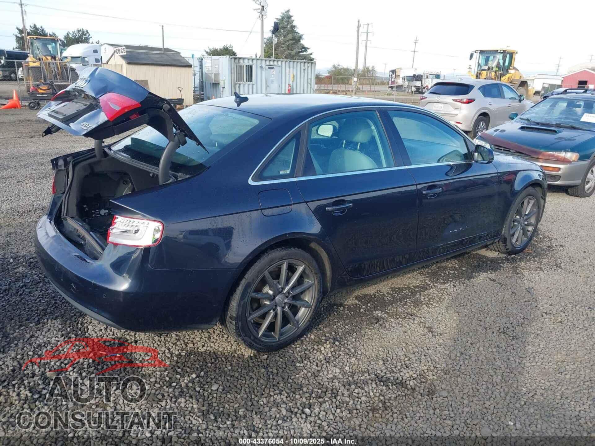 AUDI A4 2013 - WAUFFAFL3DN023732