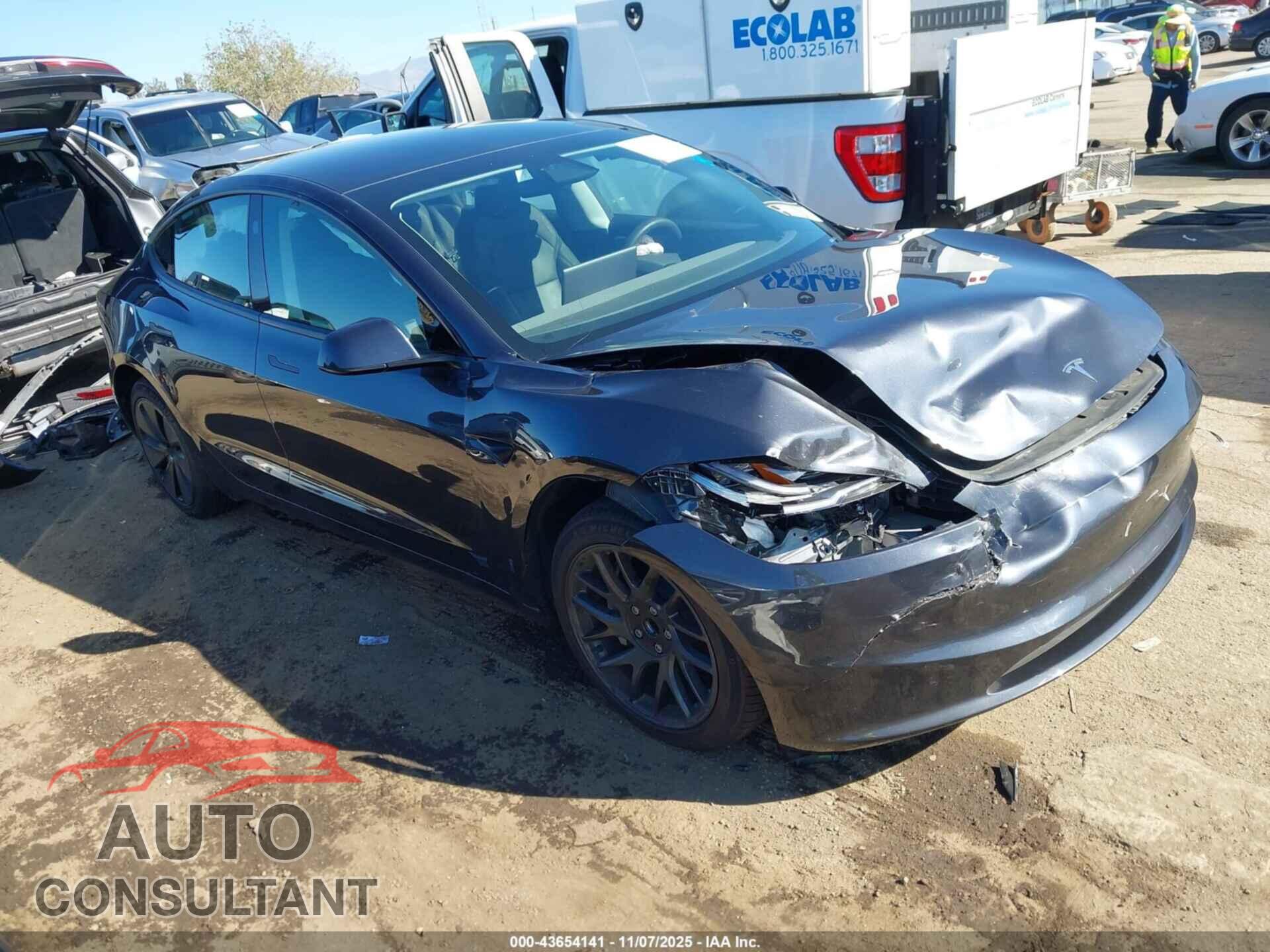 TESLA MODEL 3 2025 - 5YJ3E1EA6SF889767