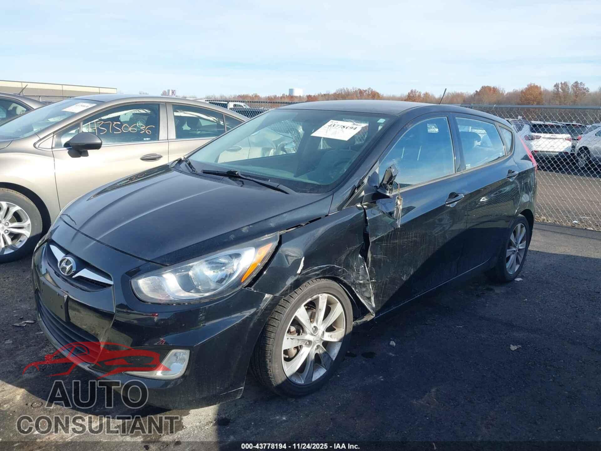 HYUNDAI ACCENT 2013 - KMHCU5AE2DU092019