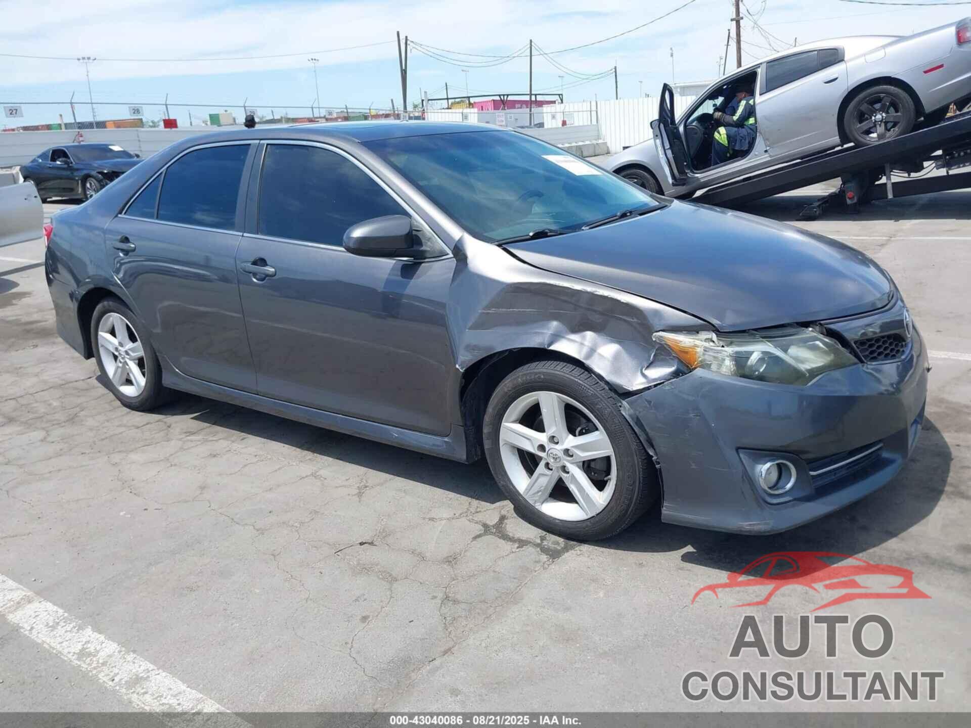 TOYOTA CAMRY 2014 - 4T1BF1FK4EU757498