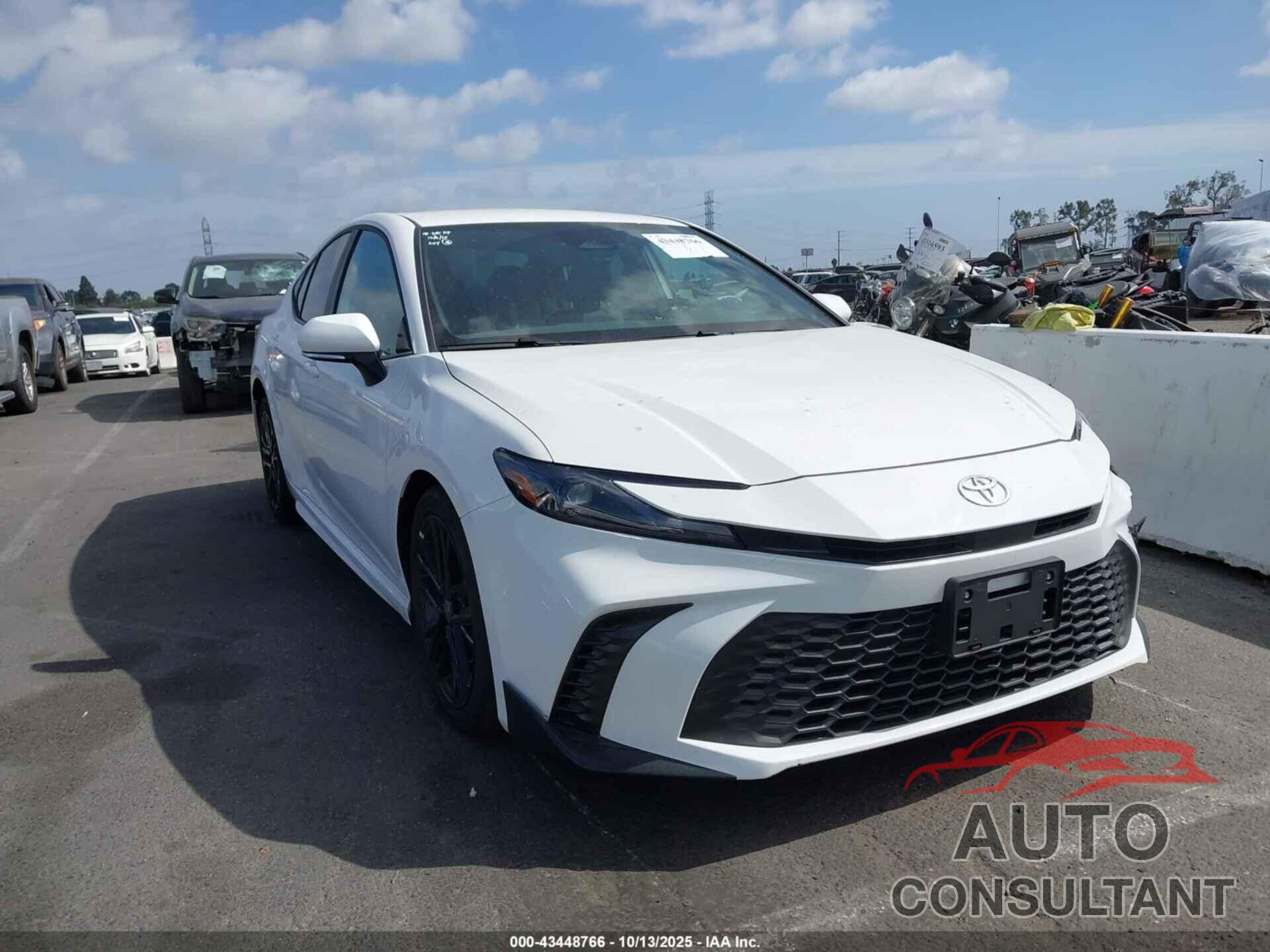 TOYOTA CAMRY 2025 - 4T1DAACK5SU627057
