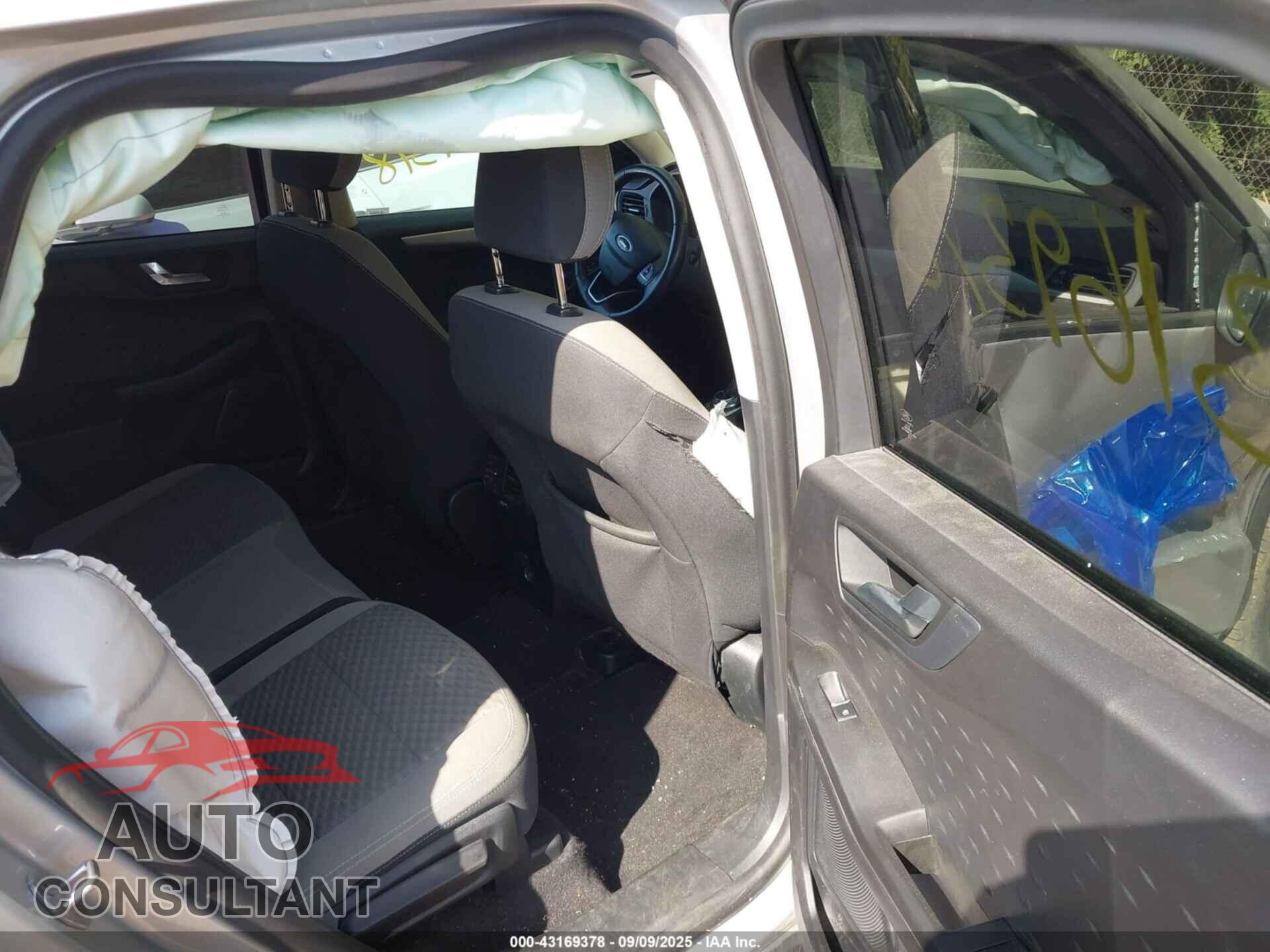 FORD ESCAPE 2020 - 1FMCU9BZ6LUA61864