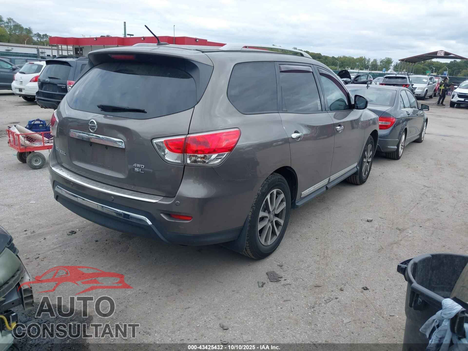 NISSAN PATHFINDER 2014 - 5N1AR2MM4EC709938