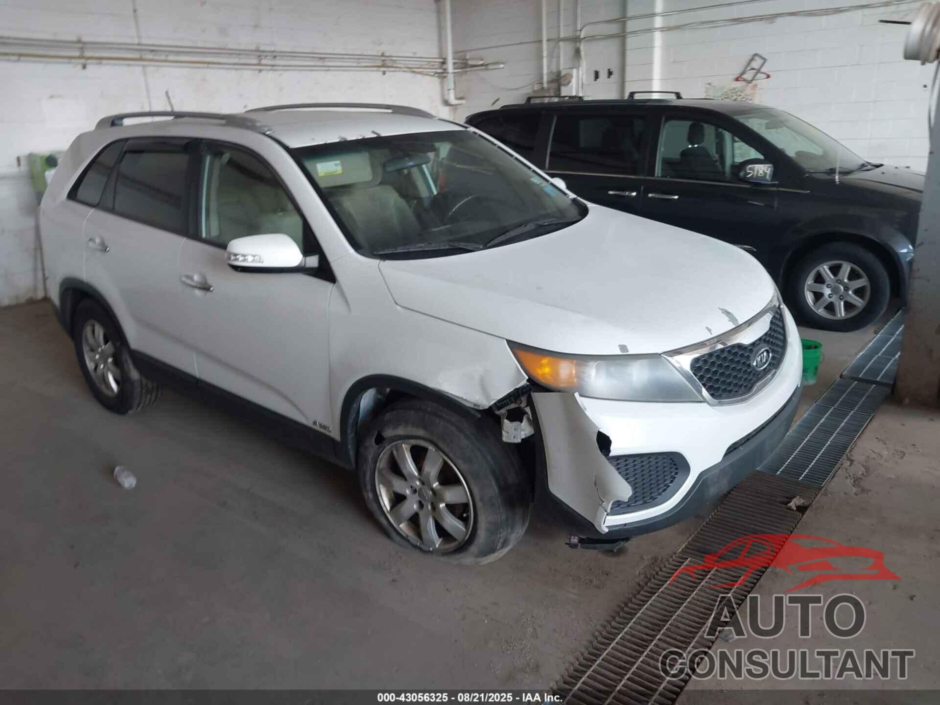 KIA SORENTO 2012 - 5XYKTDA24CG217718