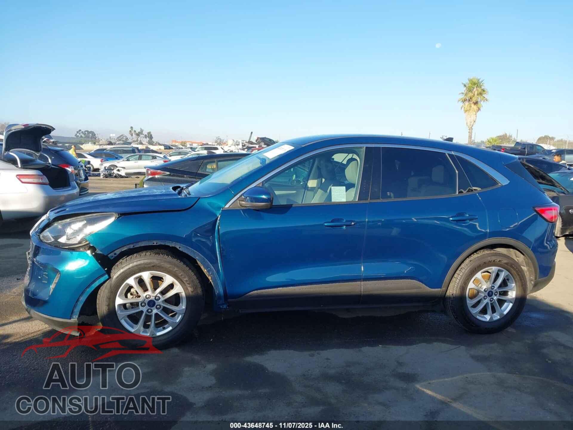 FORD ESCAPE 2020 - 1FMCU0G69LUA57186