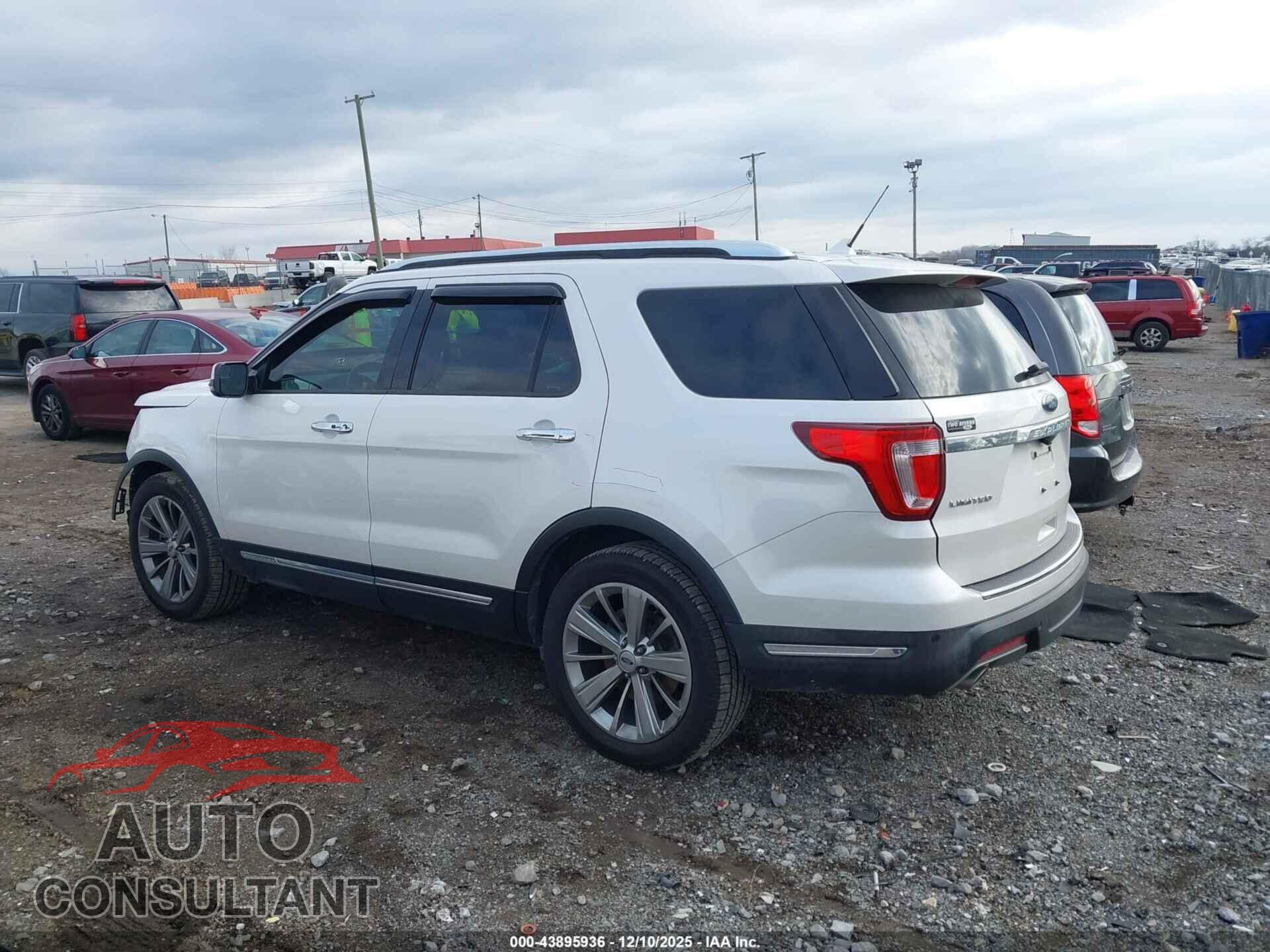 FORD EXPLORER 2018 - 1FM5K7F8XJGB97074